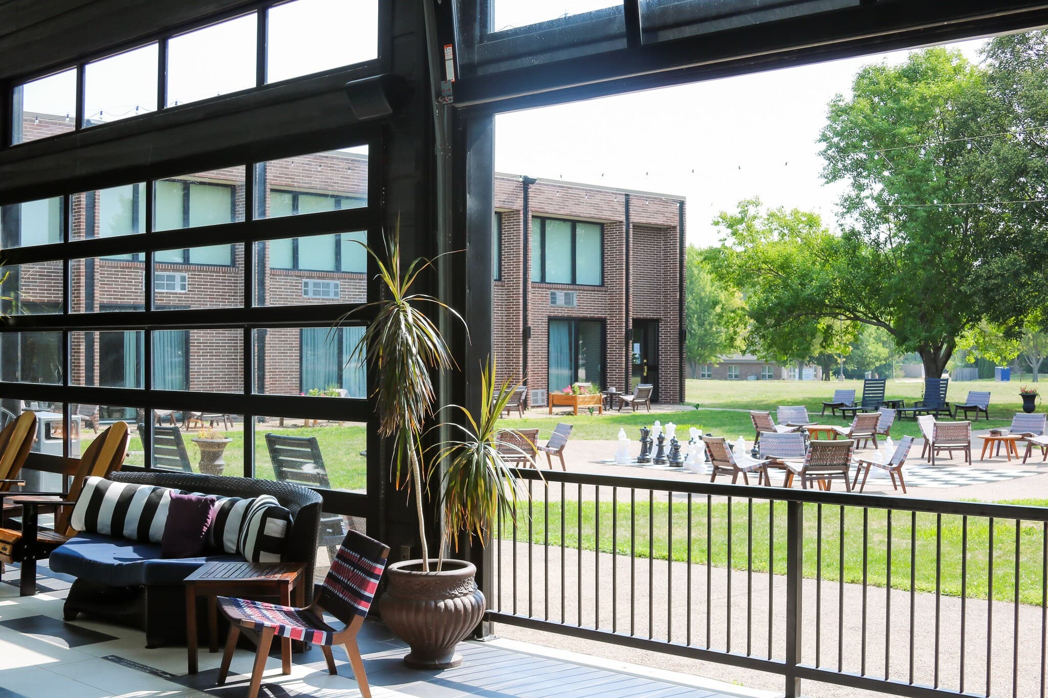 The Highlander Hotel Iowa City, an Ascend Collection Hotel — 76