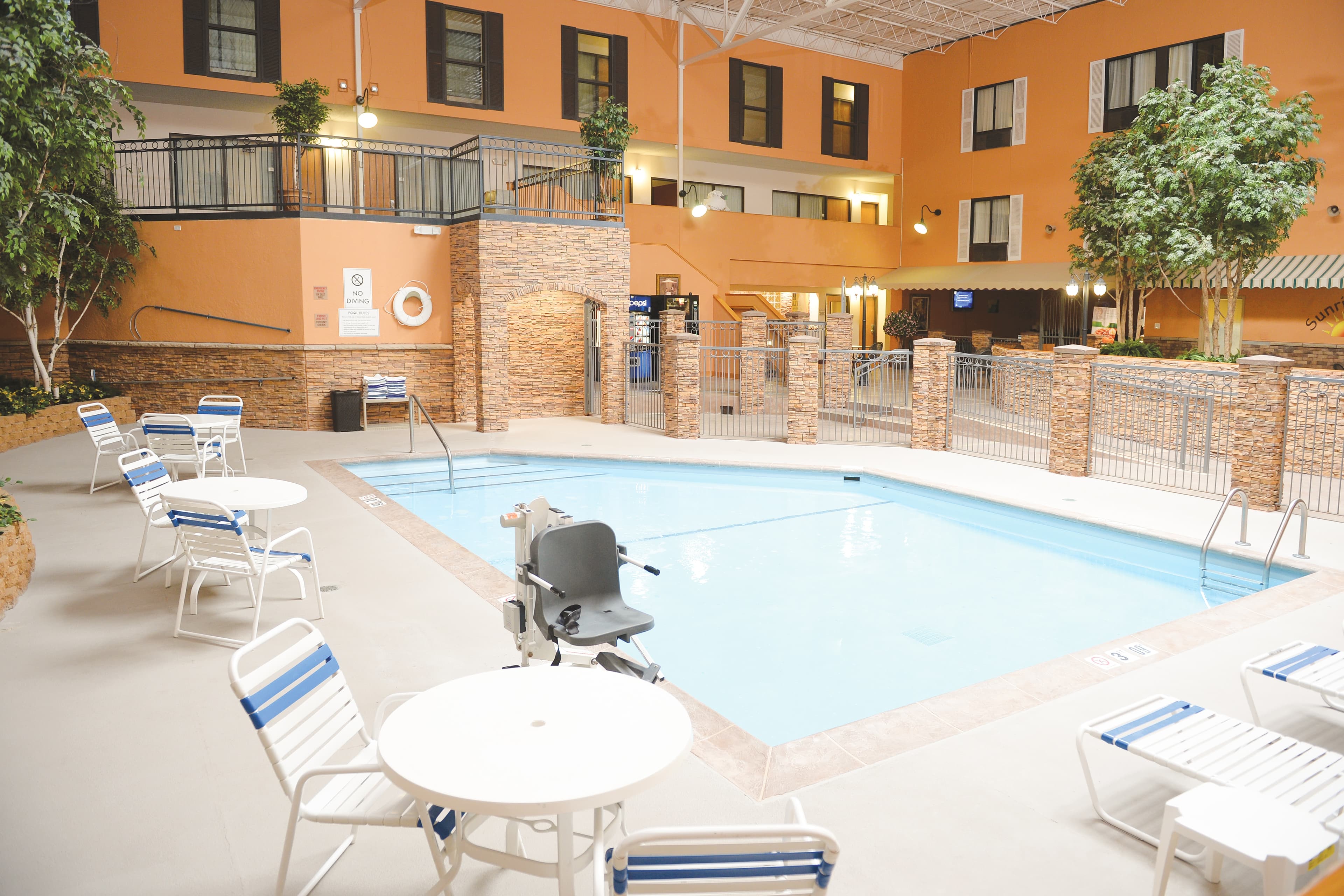 Quality Inn & Suites Ames Conference Center Near ISU Campus - Image 1