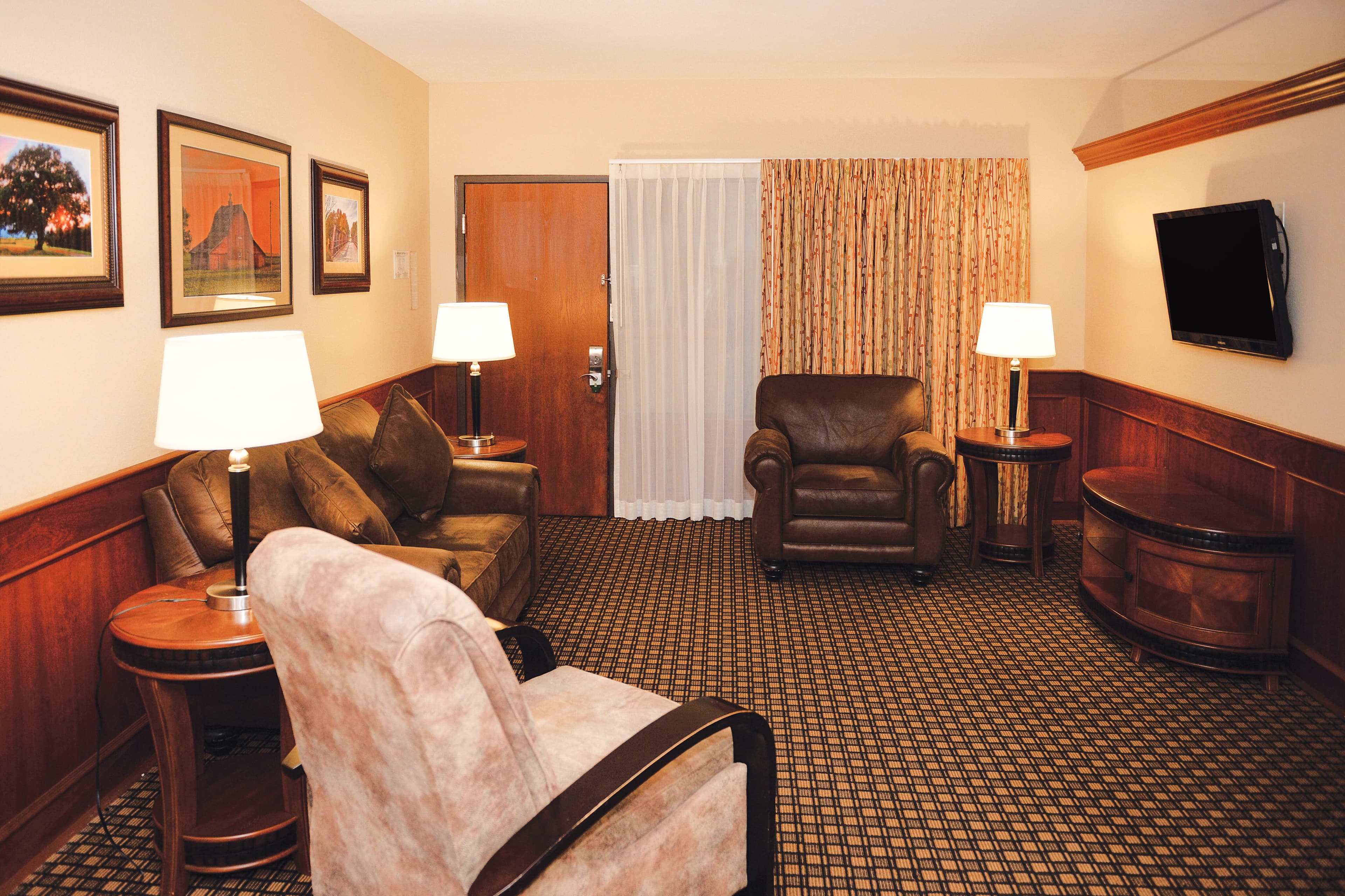 Quality Inn & Suites Ames Conference Center Near ISU Campus — 30