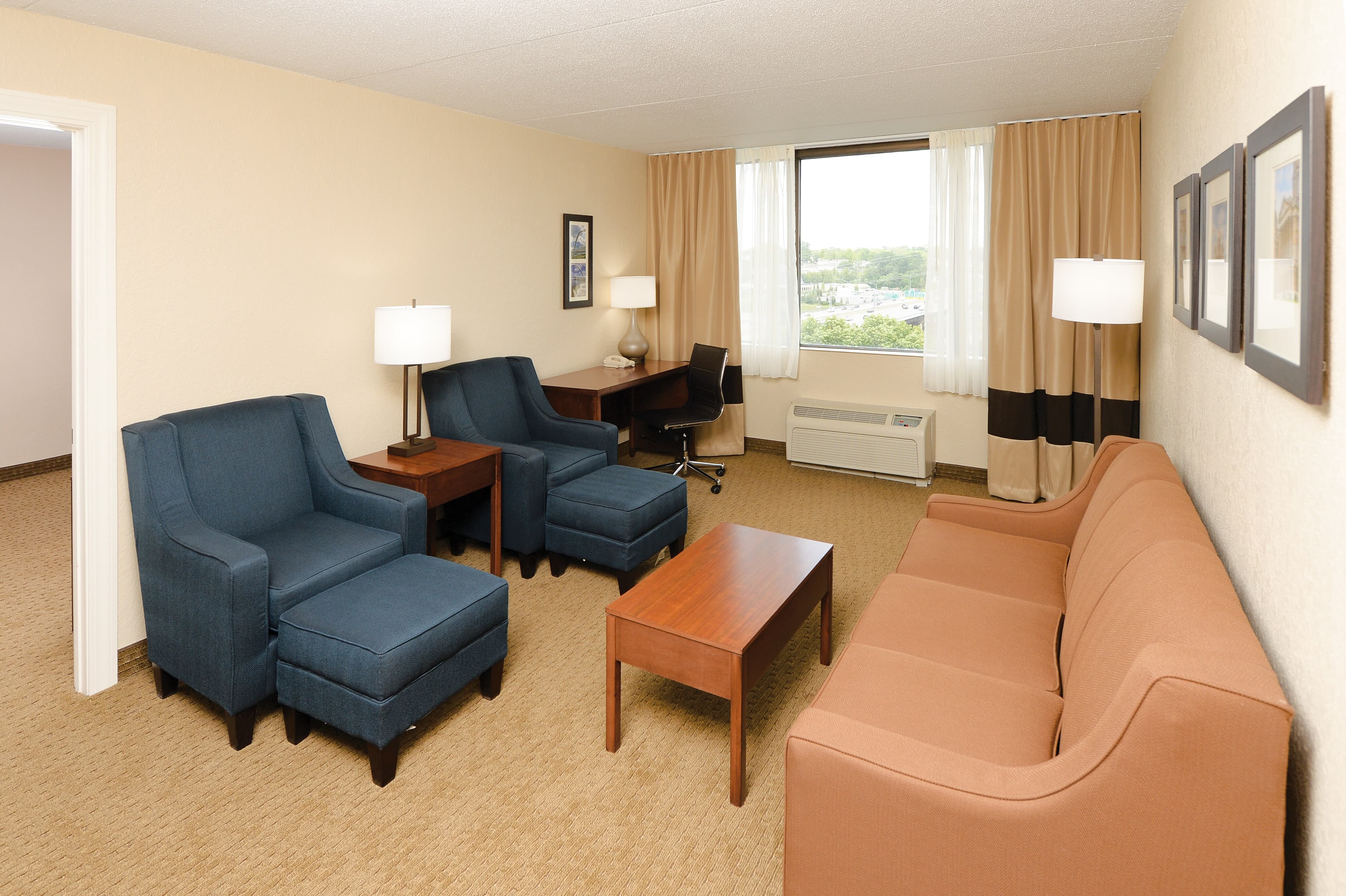 Comfort Inn & Suites Event Center — 18