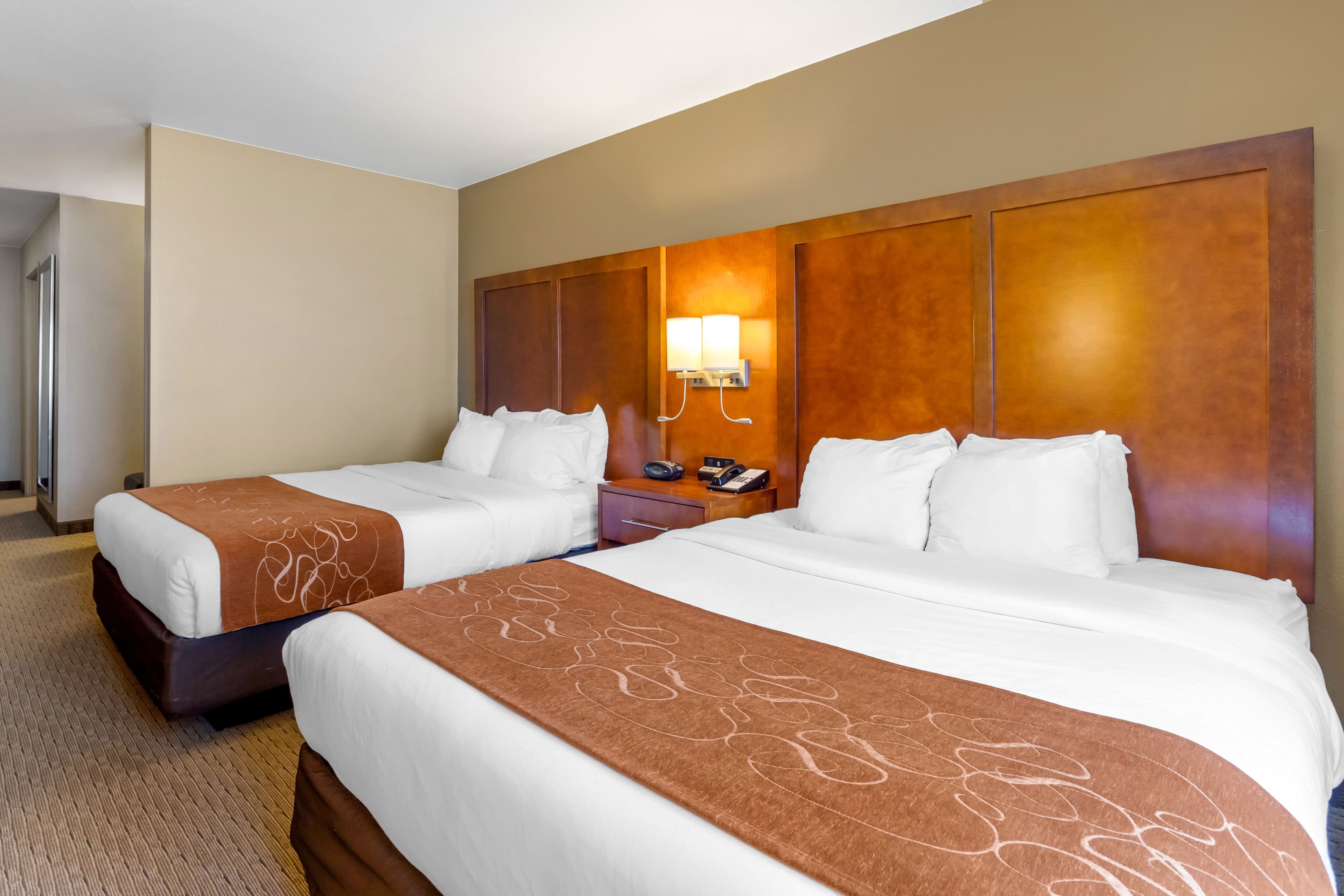 Comfort Suites Burlington - Image 5