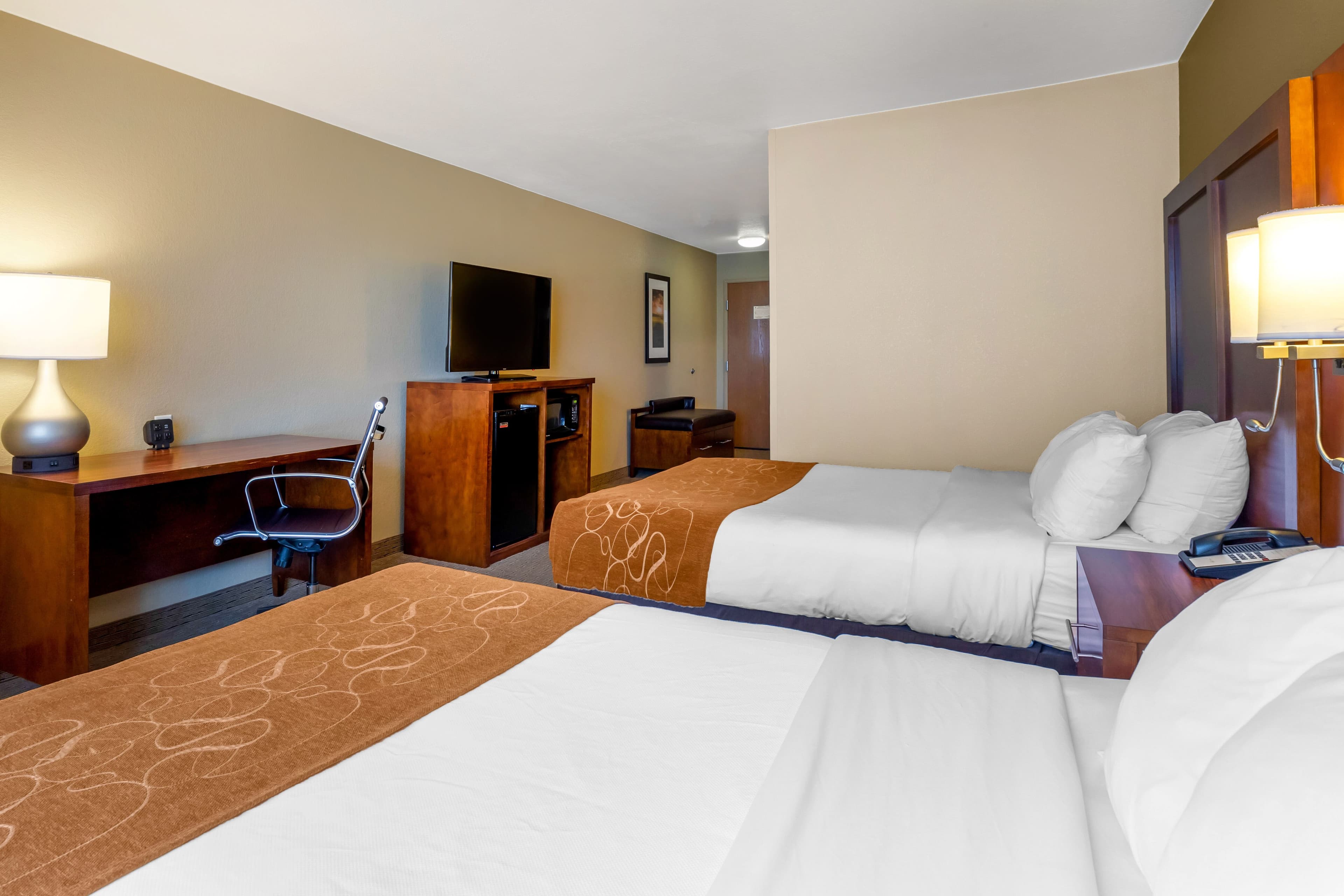 Comfort Suites Burlington — 34