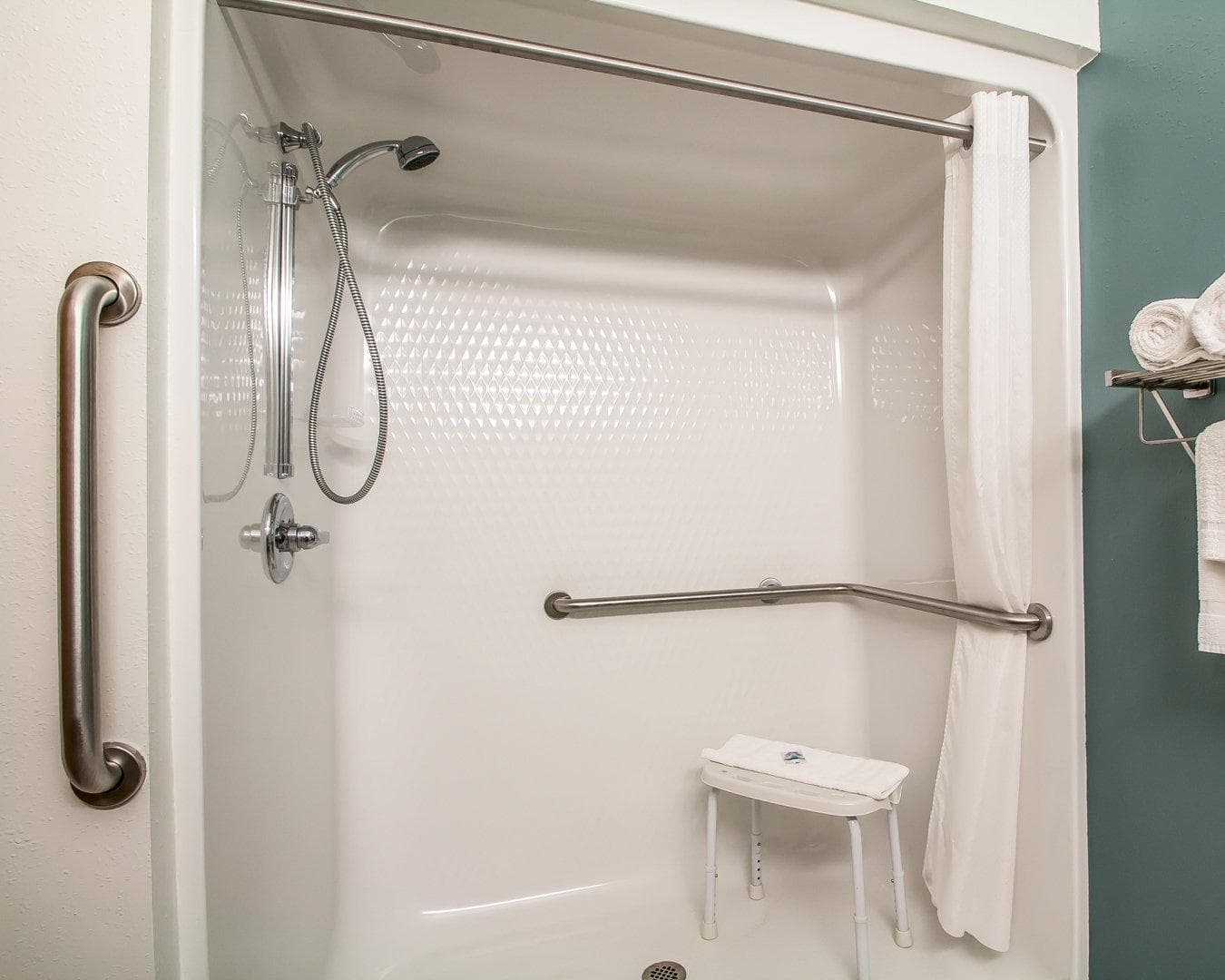 Sleep Inn & Suites Mount Vernon — 17