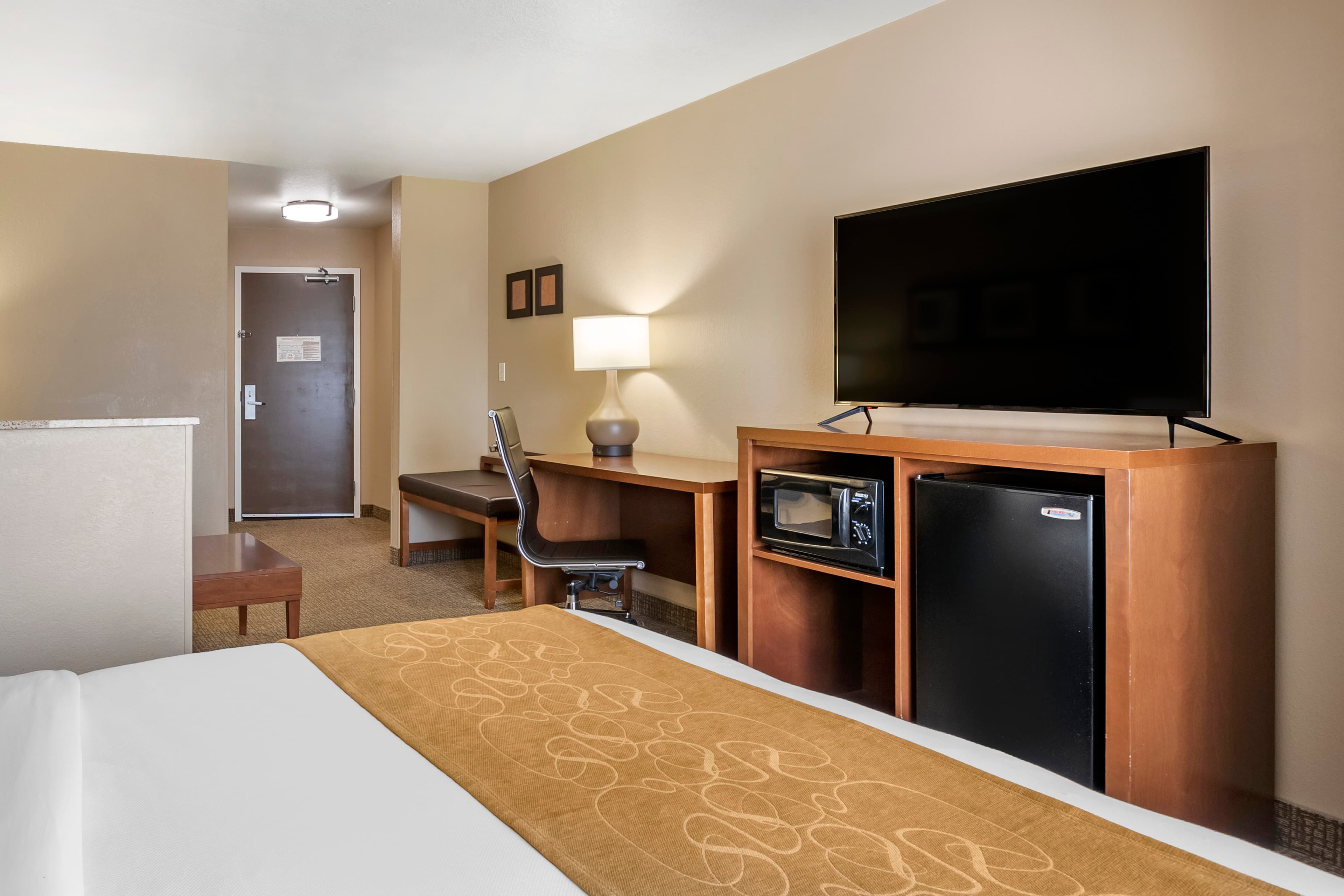 Comfort Suites Coralville I-80 — 17