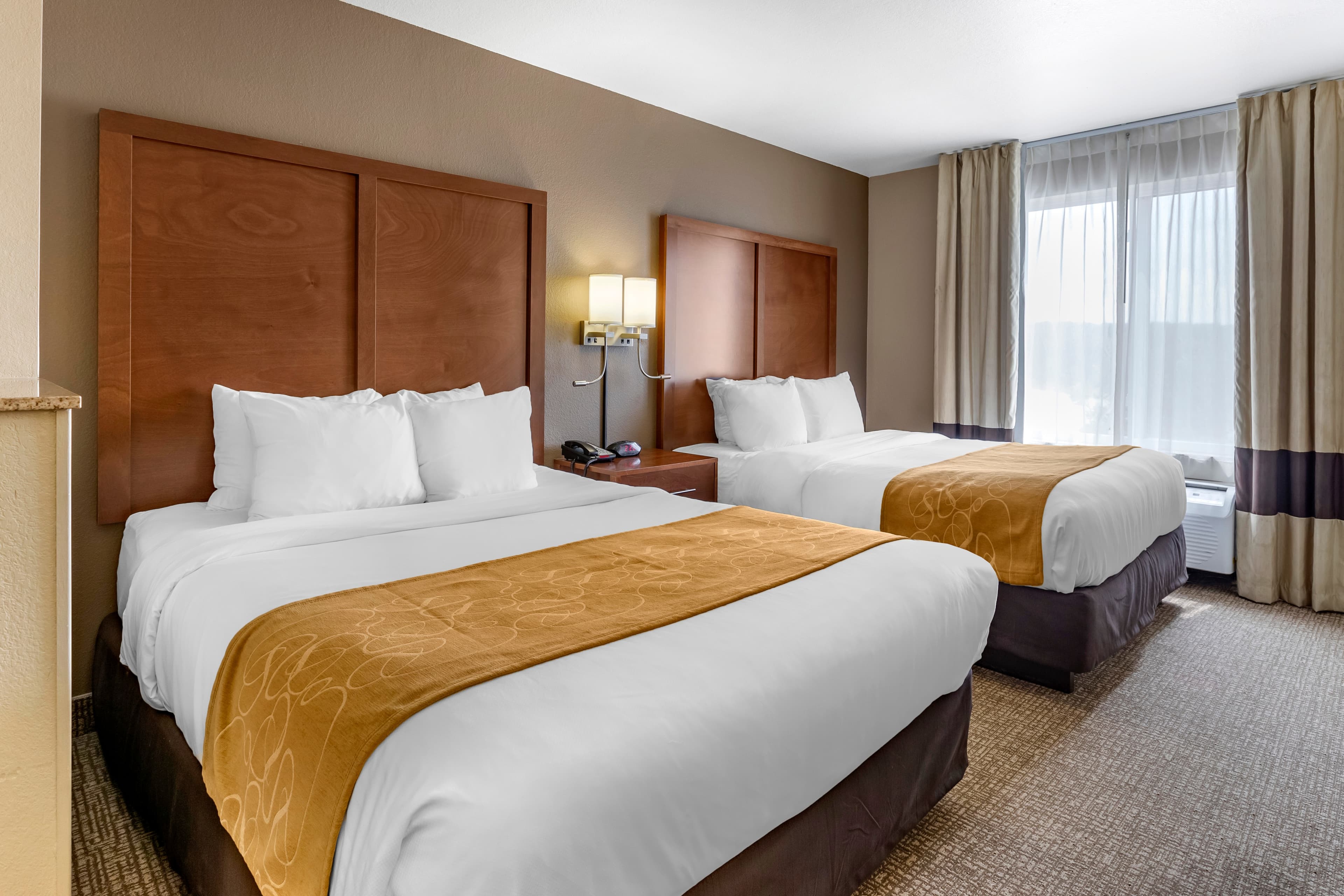 Comfort Suites Coralville I-80 — 21