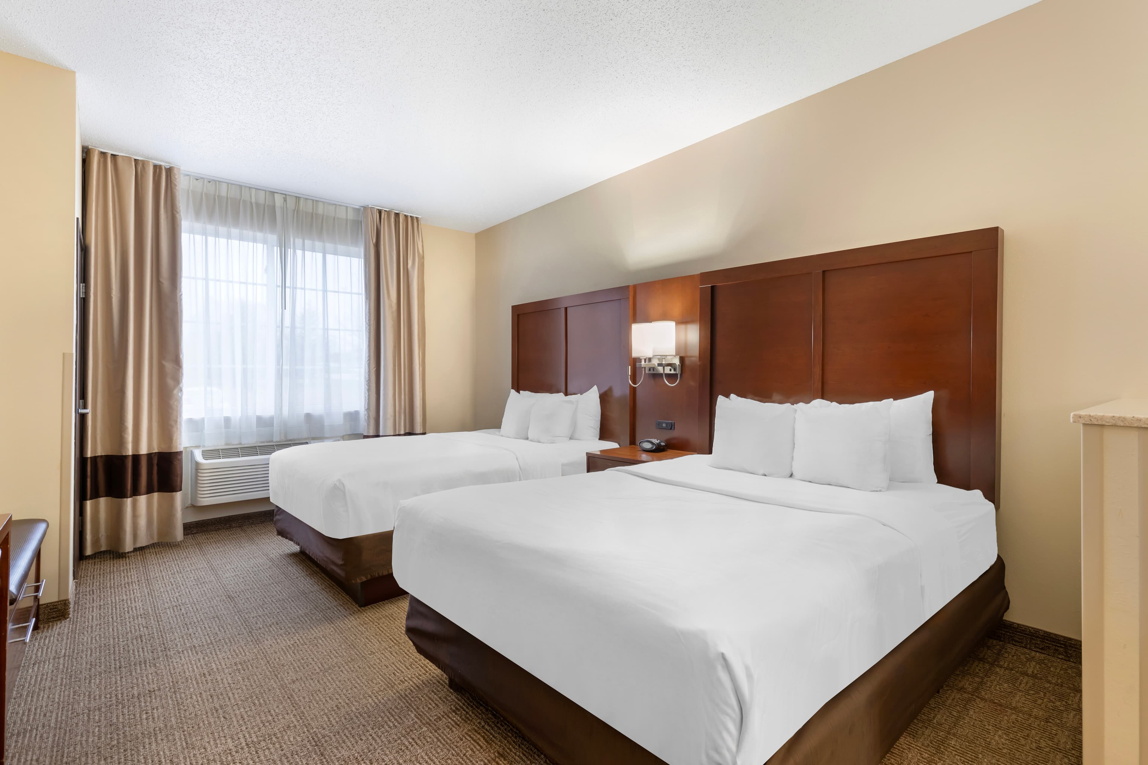 Comfort Suites Cedar Falls Industrial Park — 7