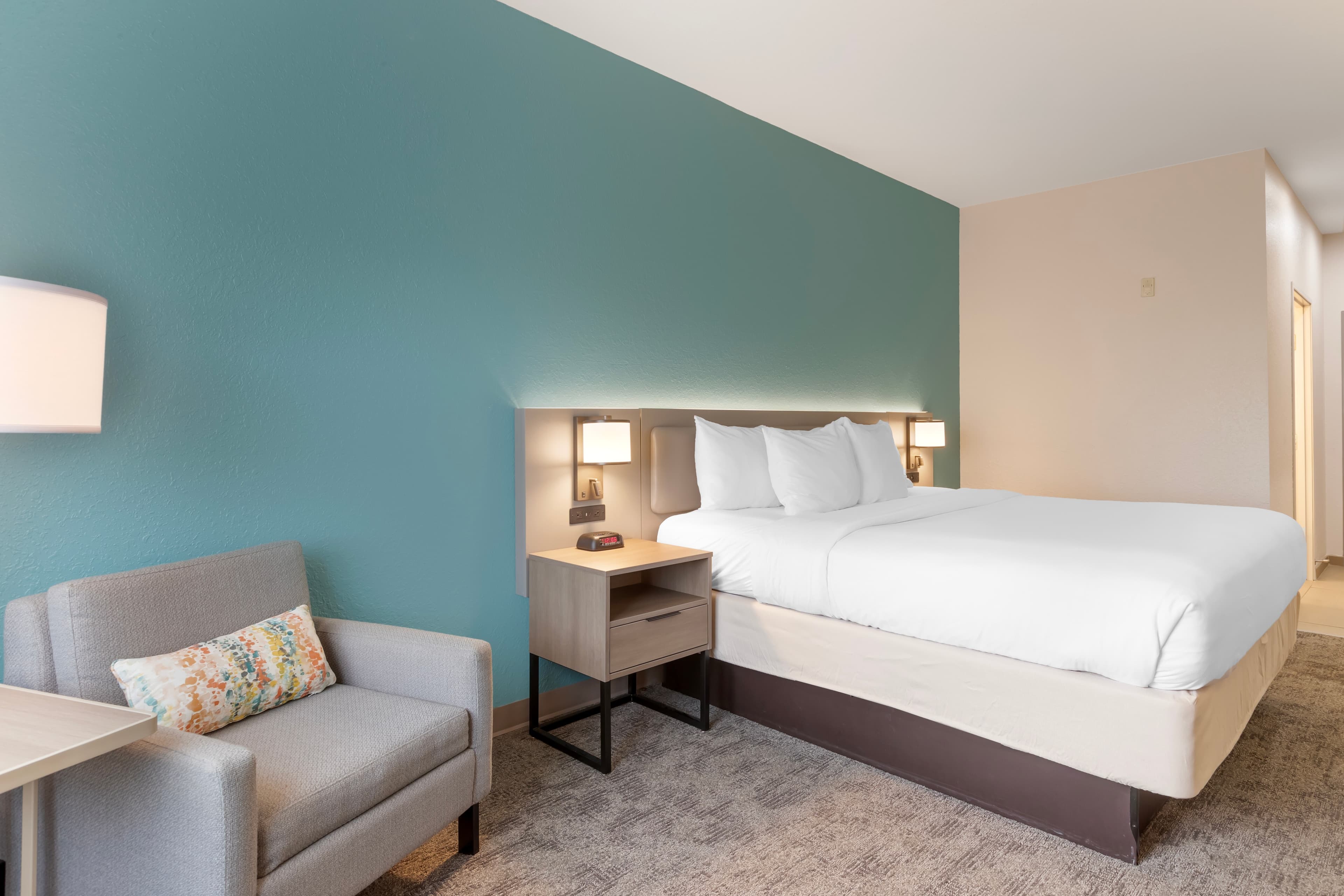 Comfort Inn & Suites Davenport - Quad Cities — 17