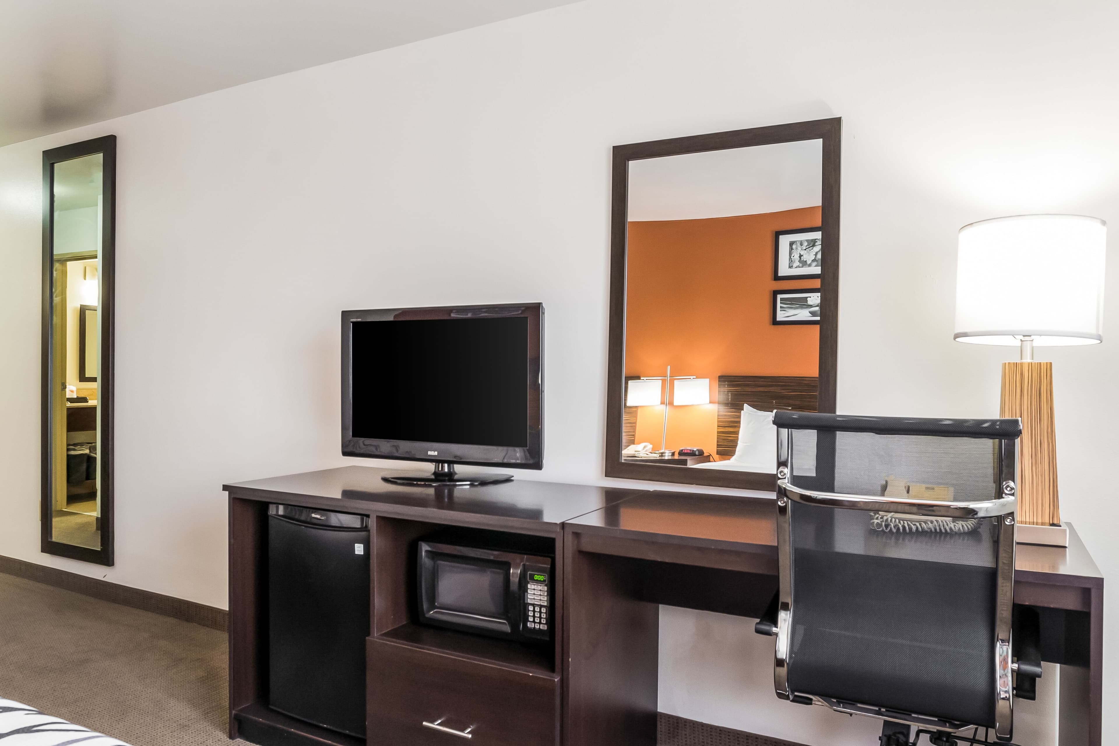Sleep Inn & Suites North Liberty - Liberty City — 11