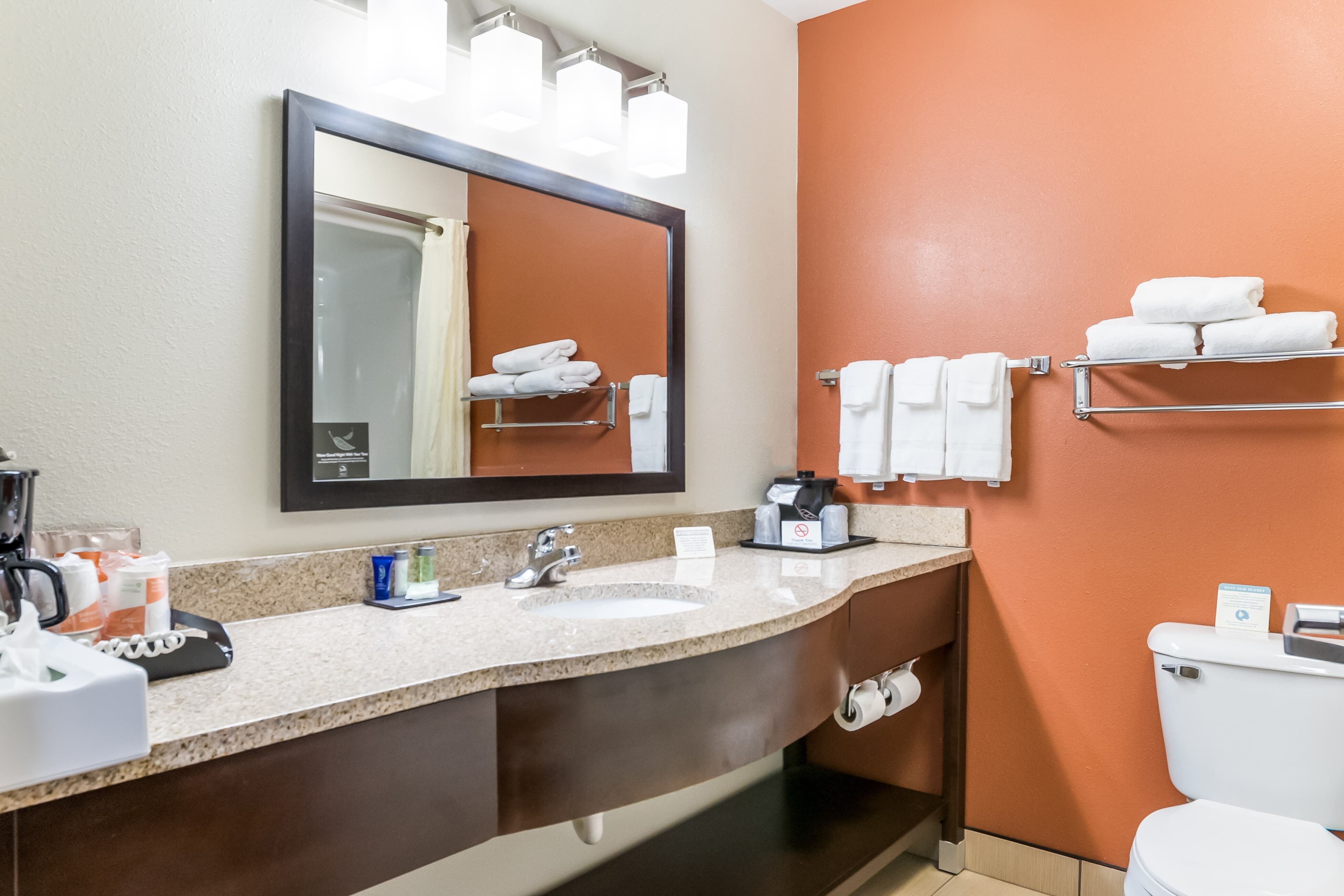 Sleep Inn & Suites North Liberty - Liberty City — 22