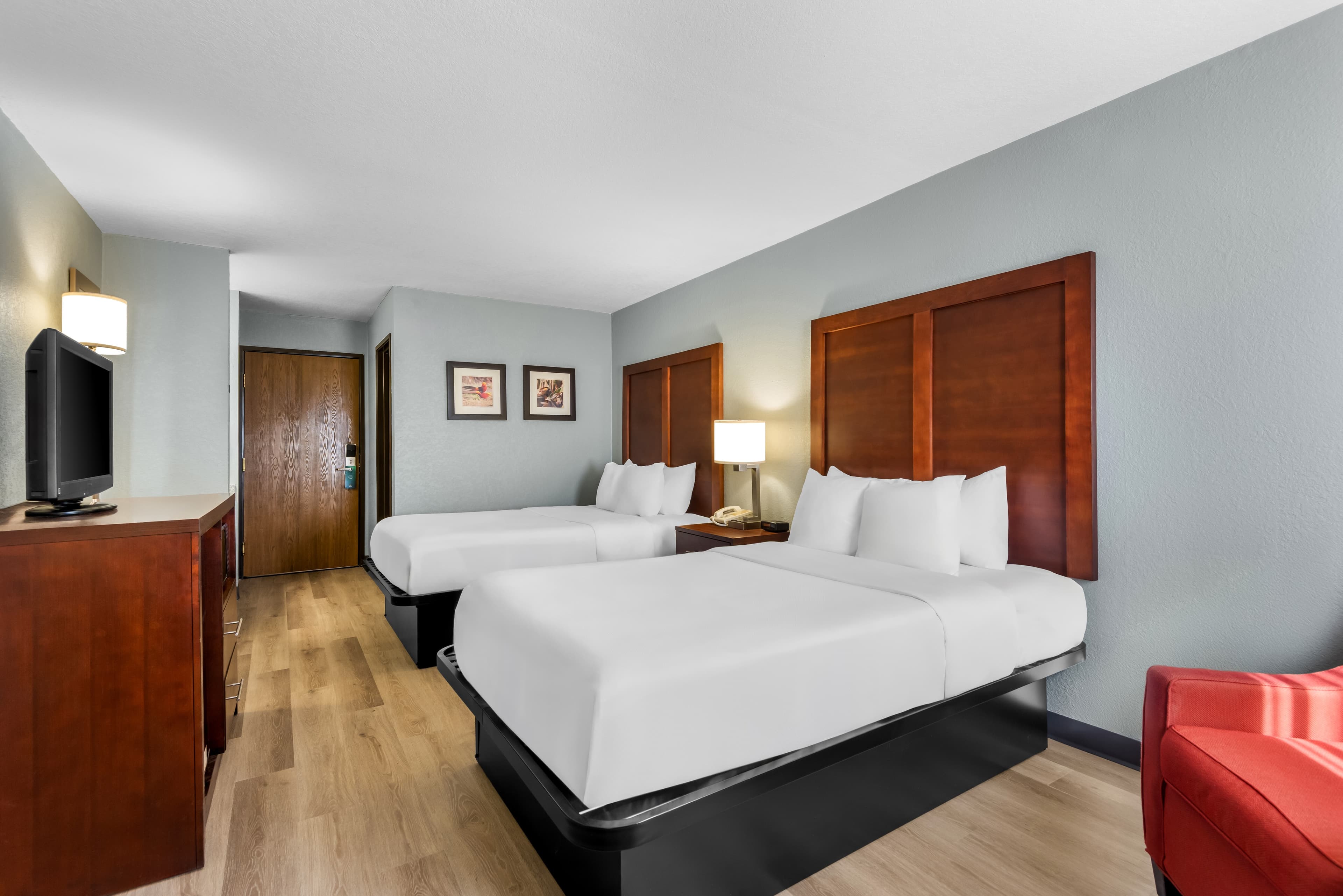 Quality Inn Waverly - Image 3