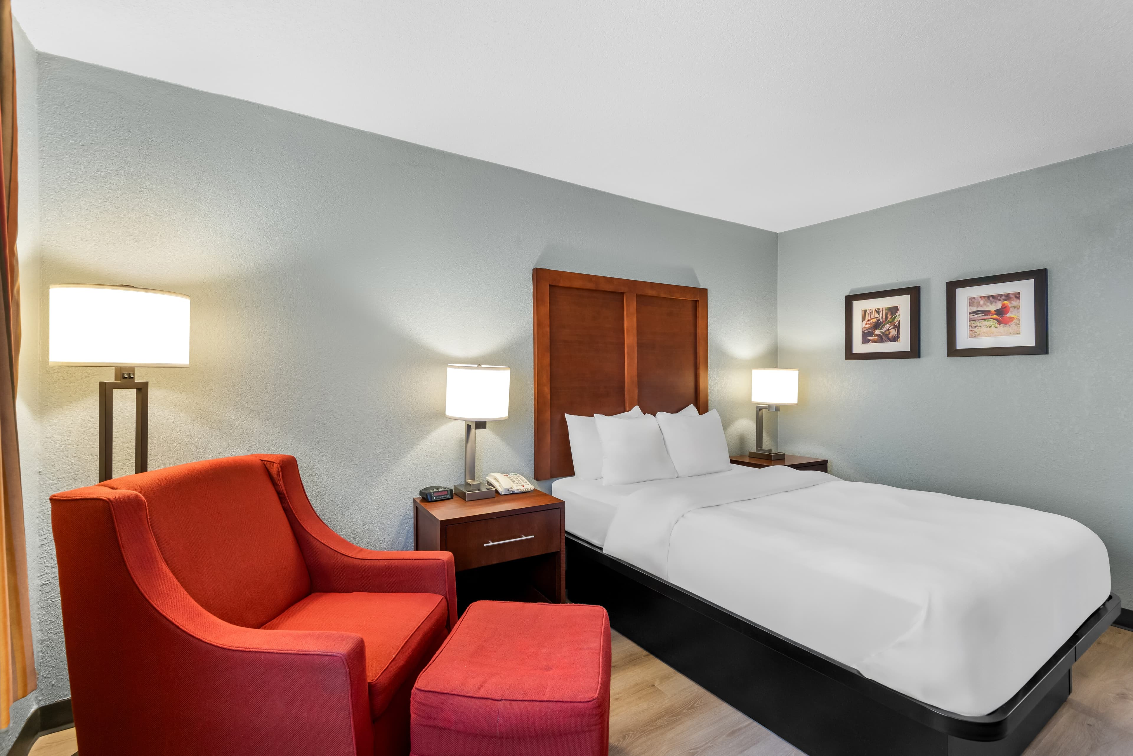 Quality Inn Waverly — 7