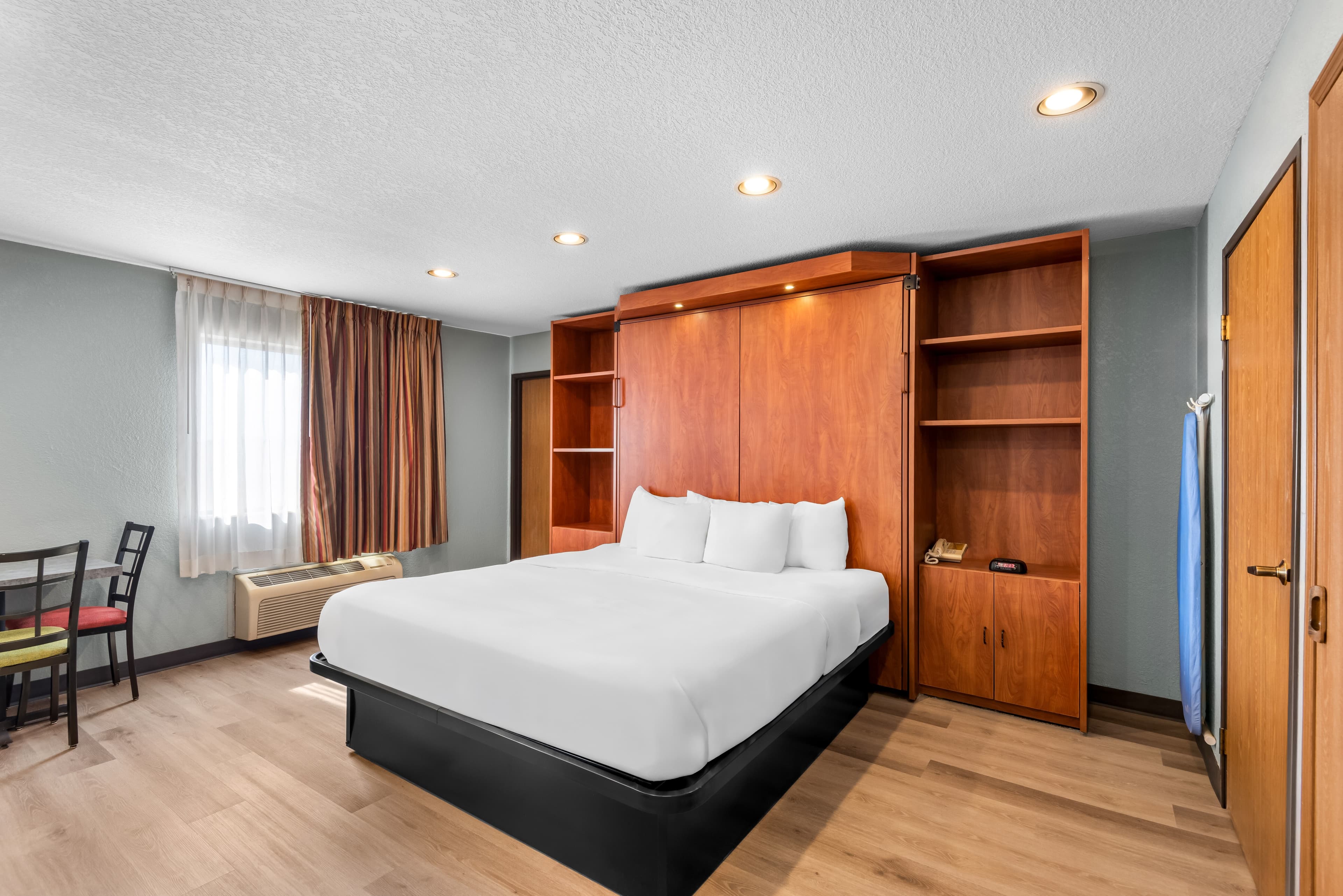 Quality Inn Waverly — 14