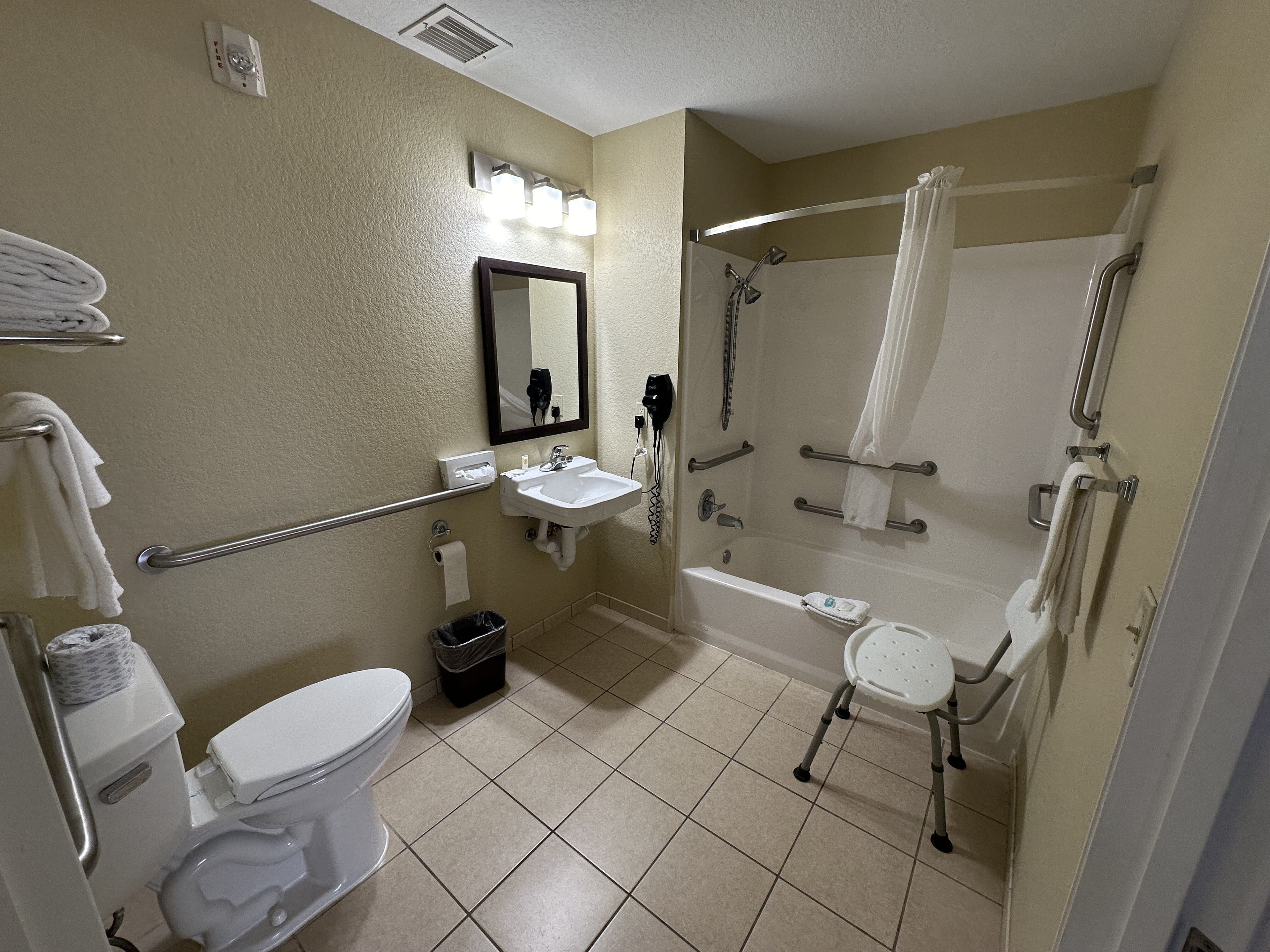 MainStay Suites Coralville - Iowa City — 6