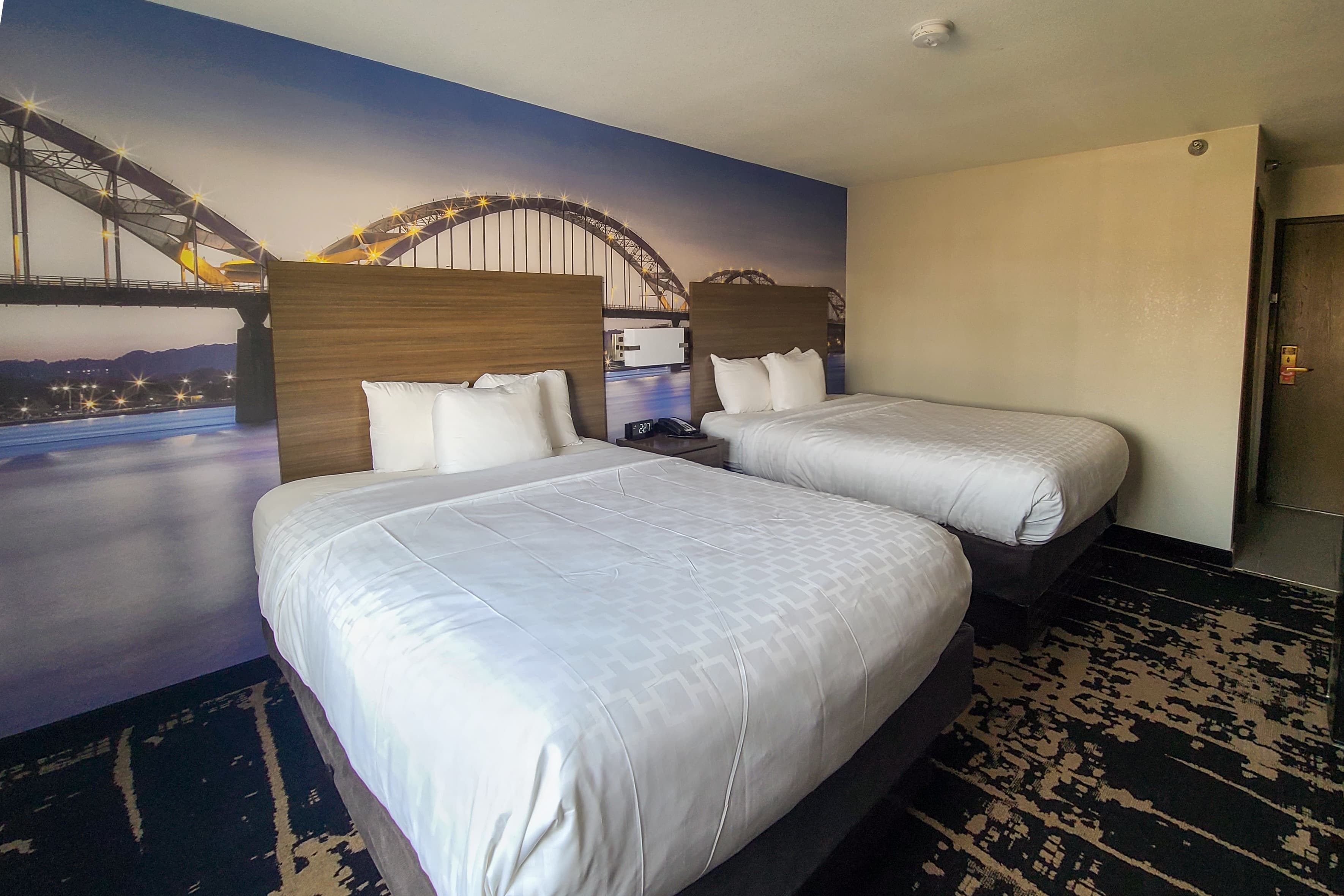 Clarion Pointe Bettendorf - Quad Cities — 16