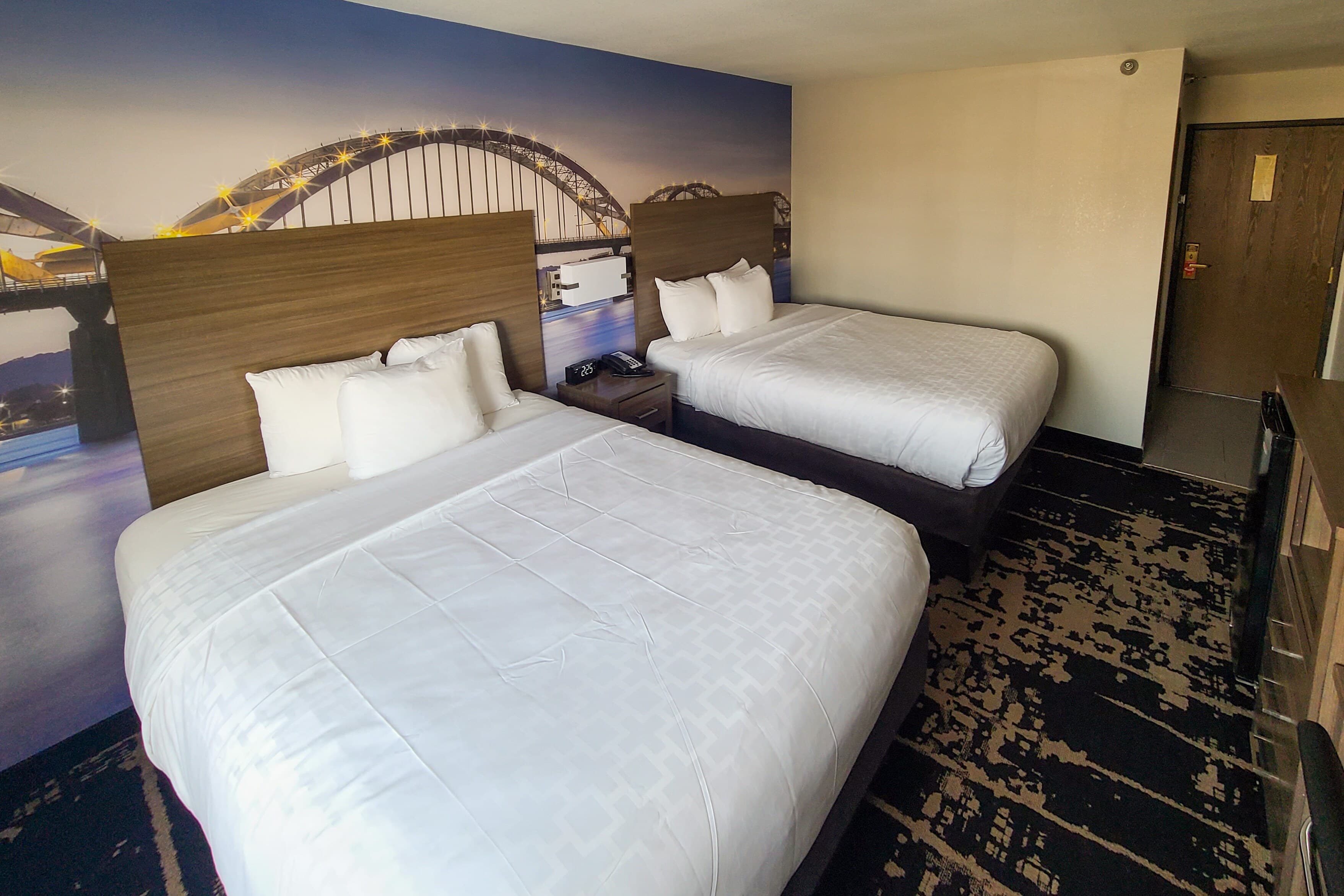 Clarion Pointe Bettendorf - Quad Cities — 18