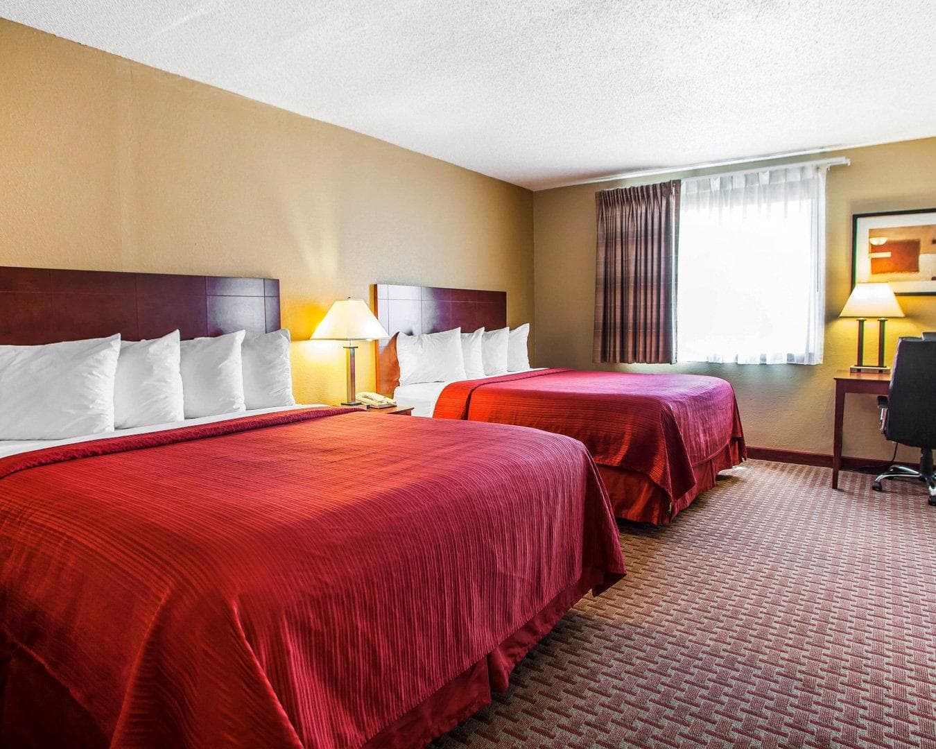 Quality Inn & Suites Davenport near I-80 — 7