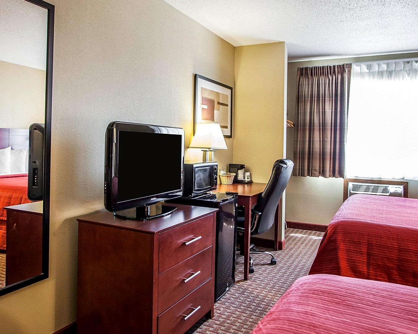 Quality Inn & Suites Davenport near I-80 — 8
