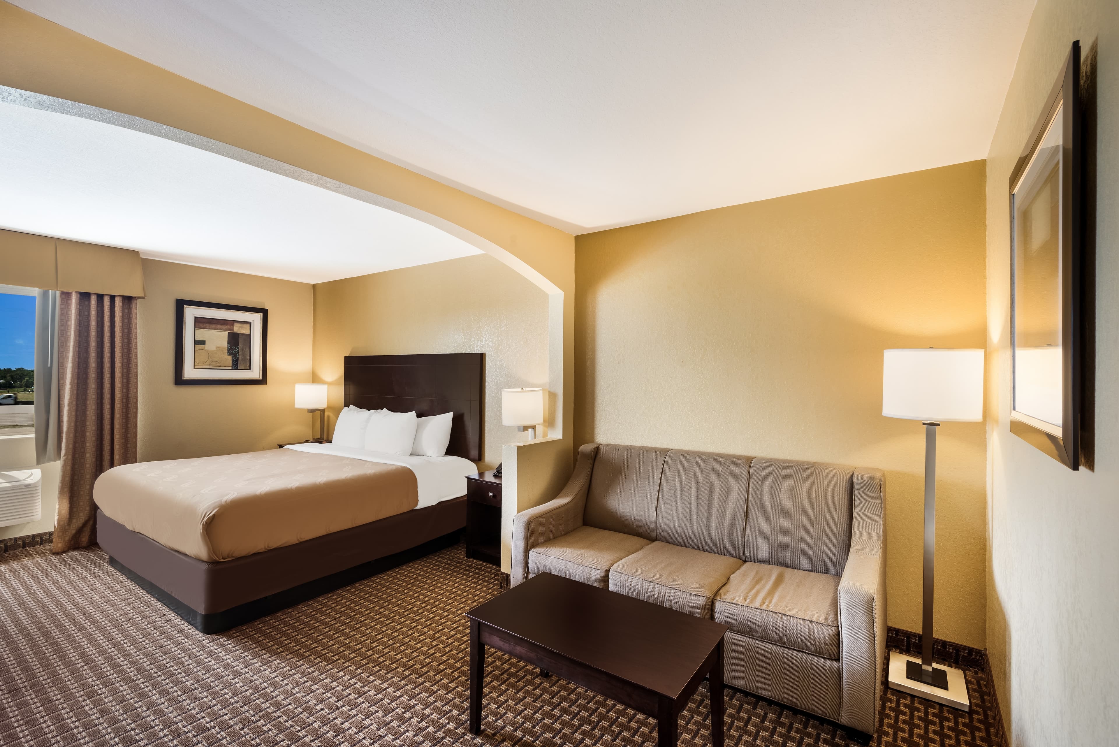 Quality Inn Des Moines North — 13