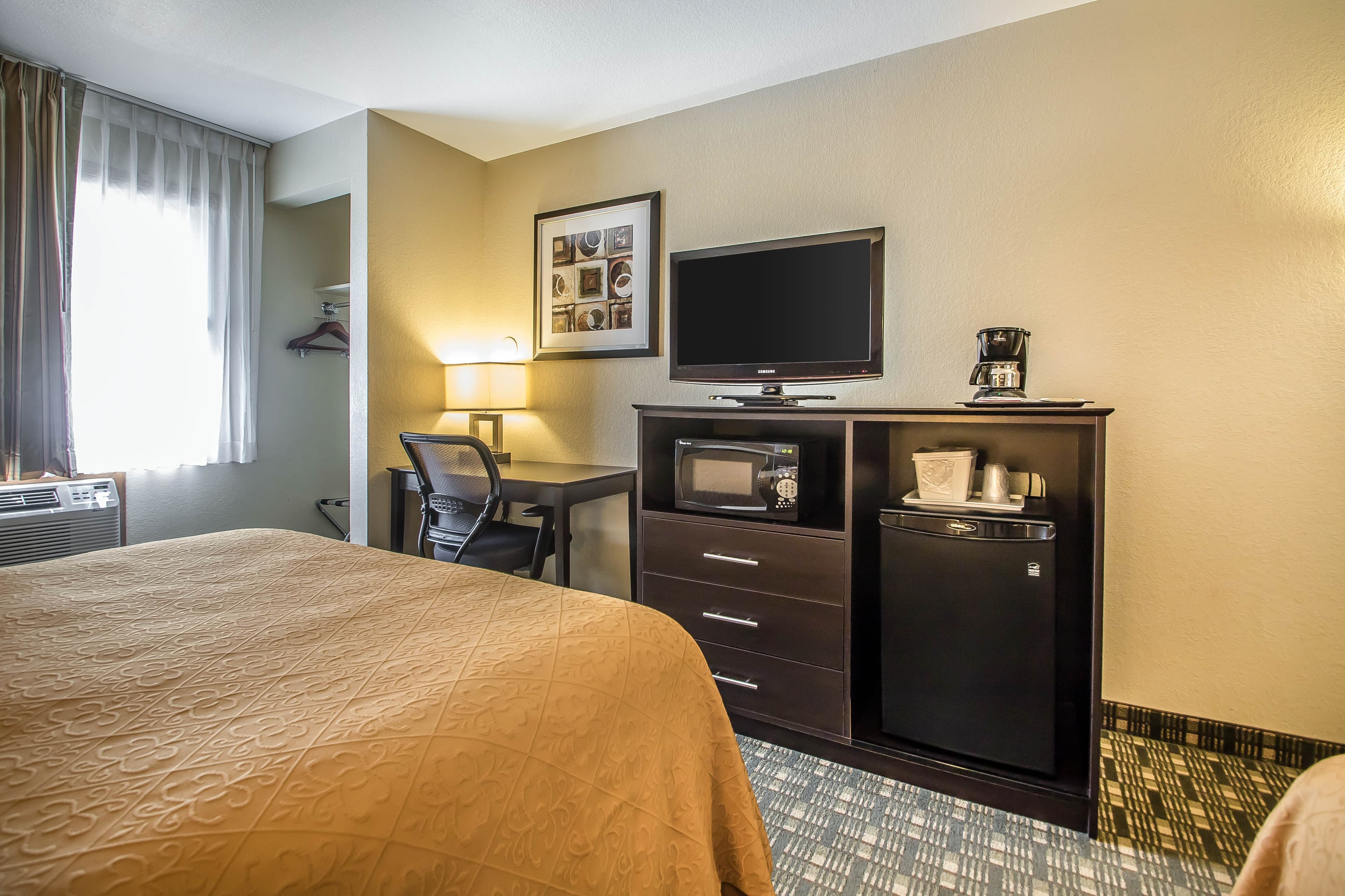 Quality Inn & Suites Decorah — 14
