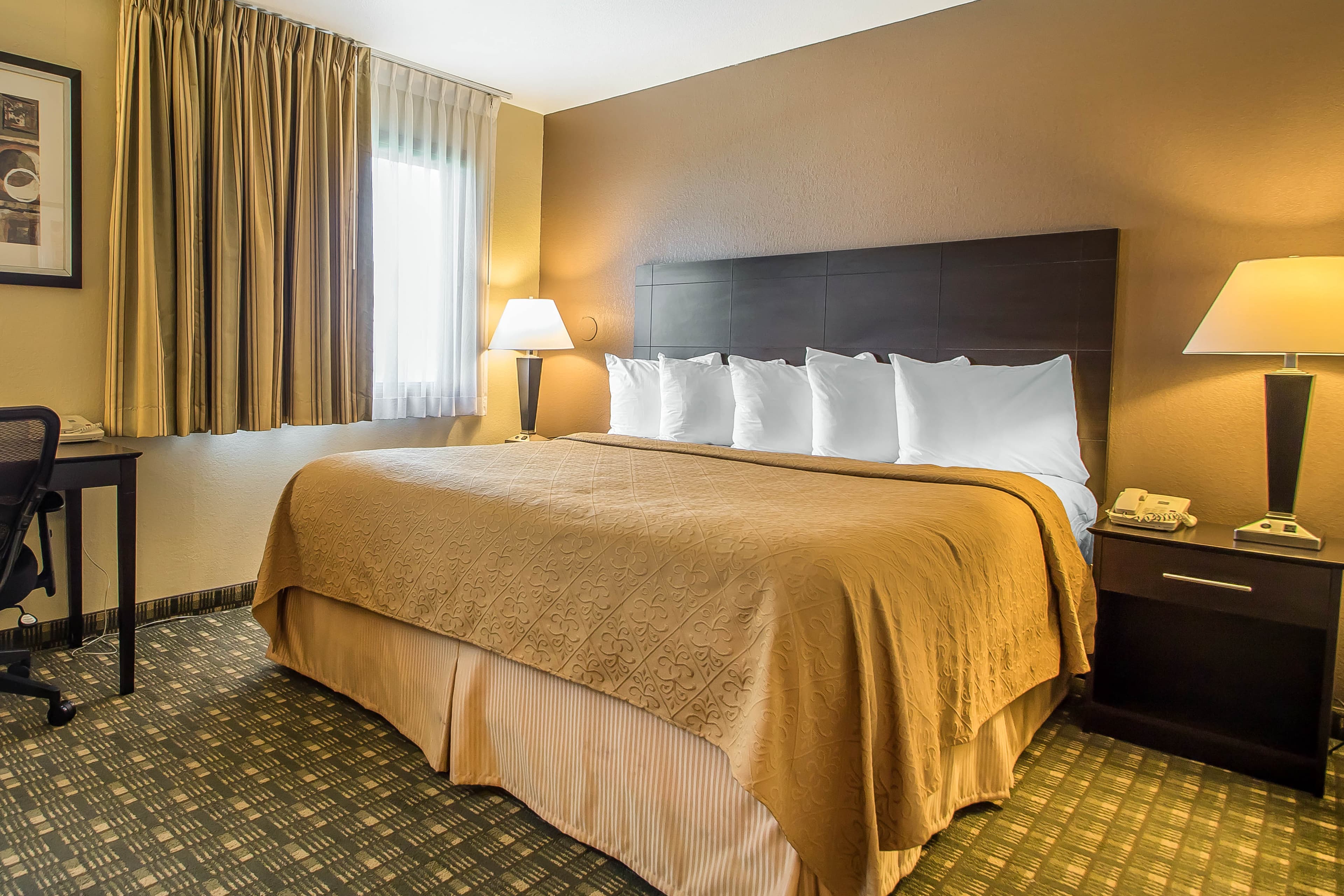 Quality Inn & Suites Decorah — 9