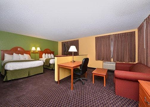 Quality Inn & Suites Grinnell near University — 11