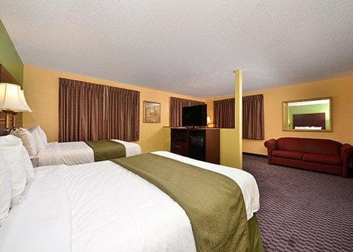 Quality Inn & Suites Grinnell near University — 12