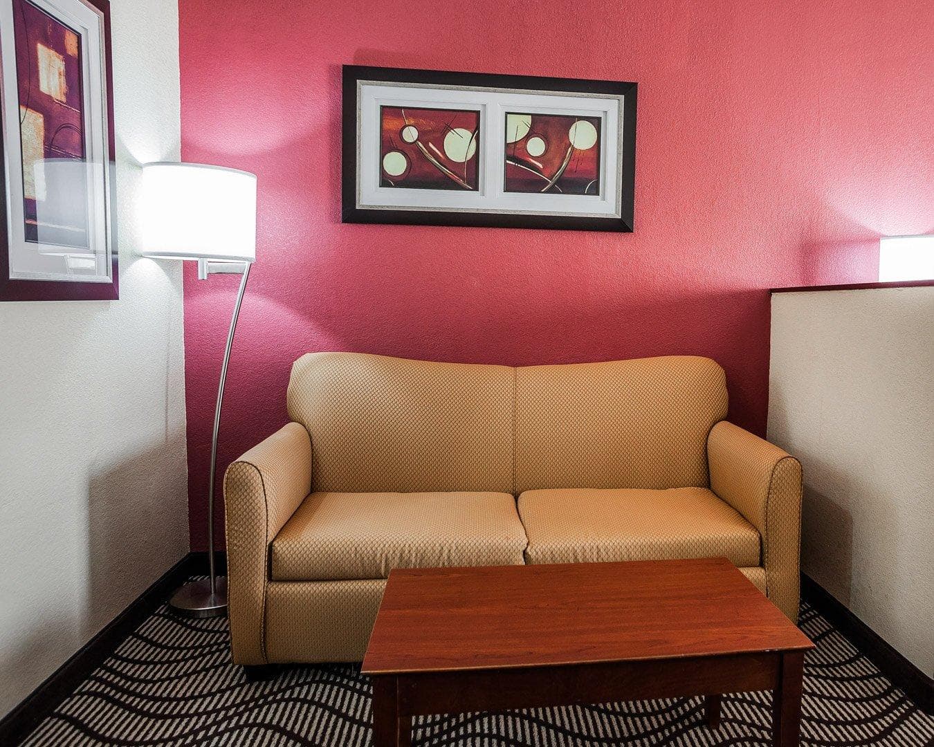 Quality Inn & Suites Altoona - Des Moines — 14
