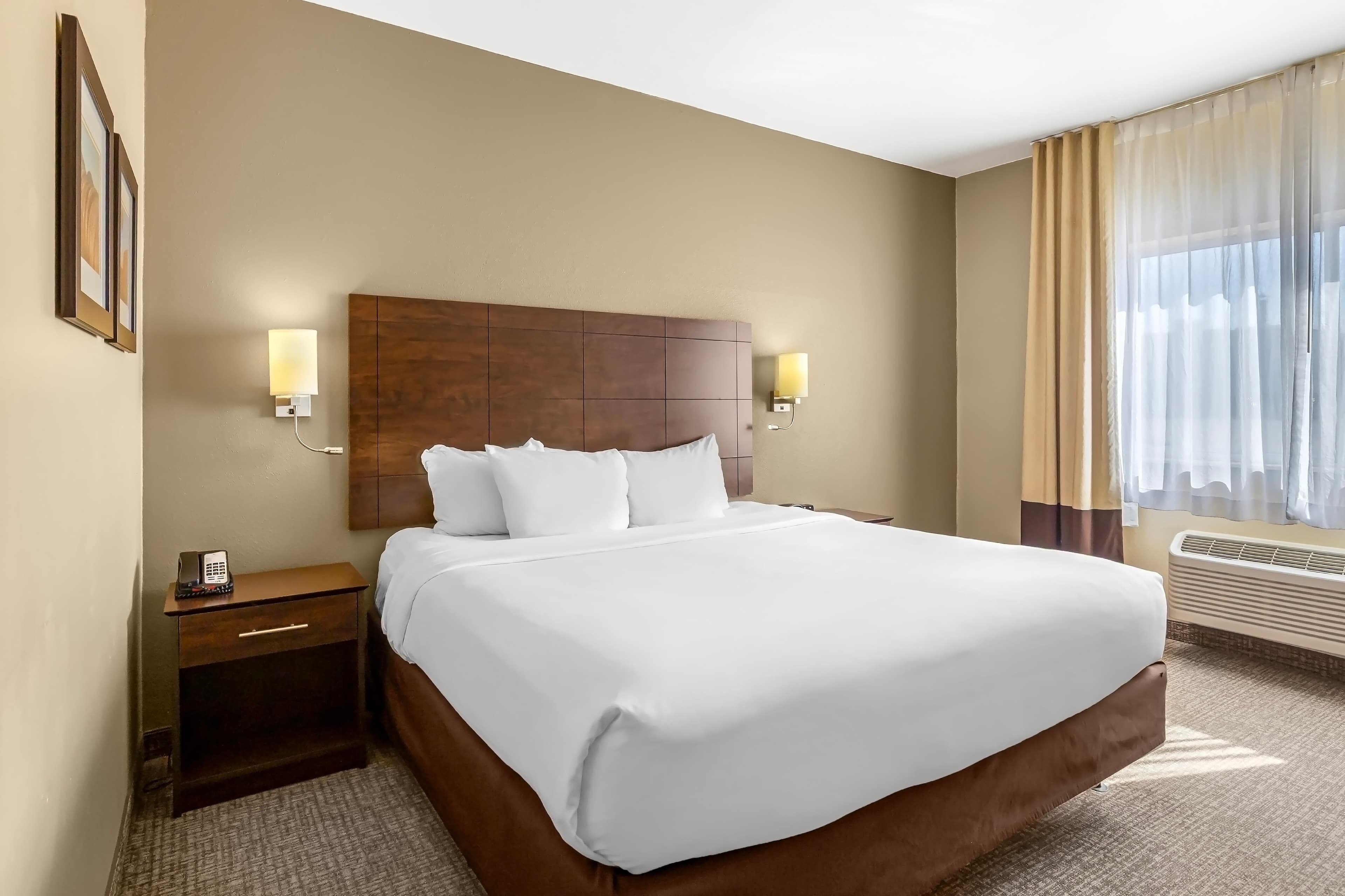 Comfort Inn & Suites Waterloo - Cedar Falls — 6