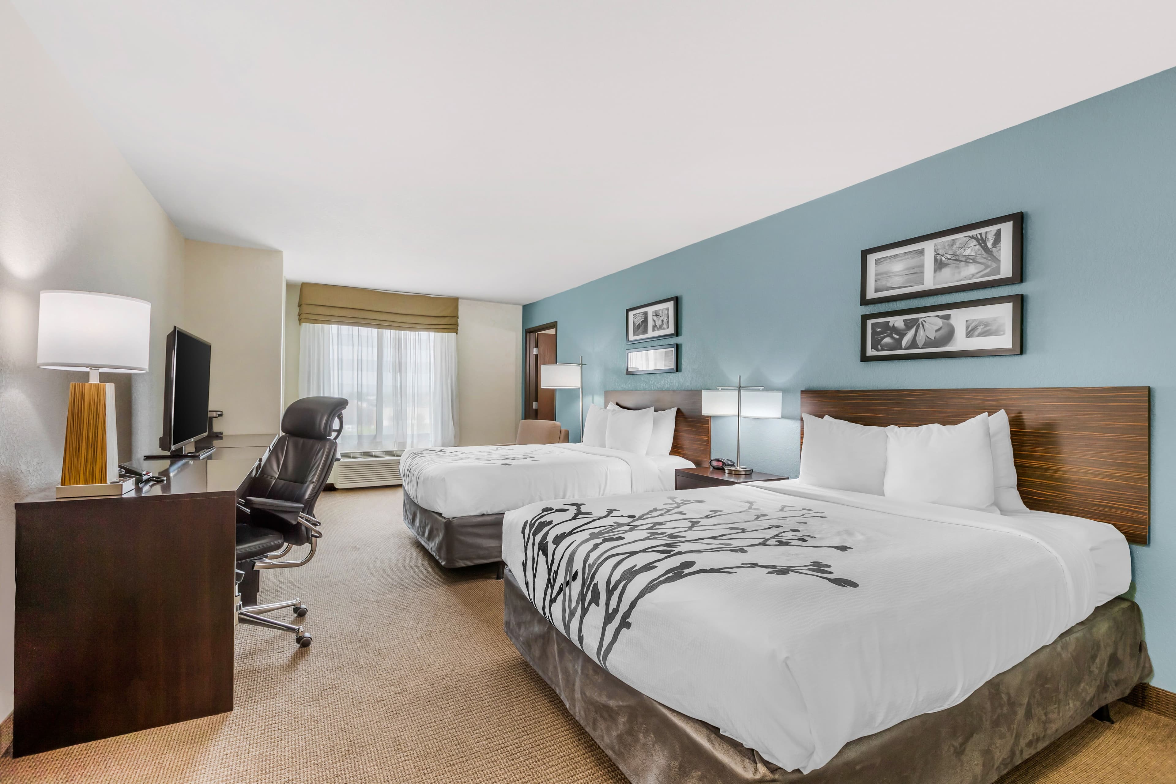 Sleep Inn & Suites Ames near ISU Campus — 6