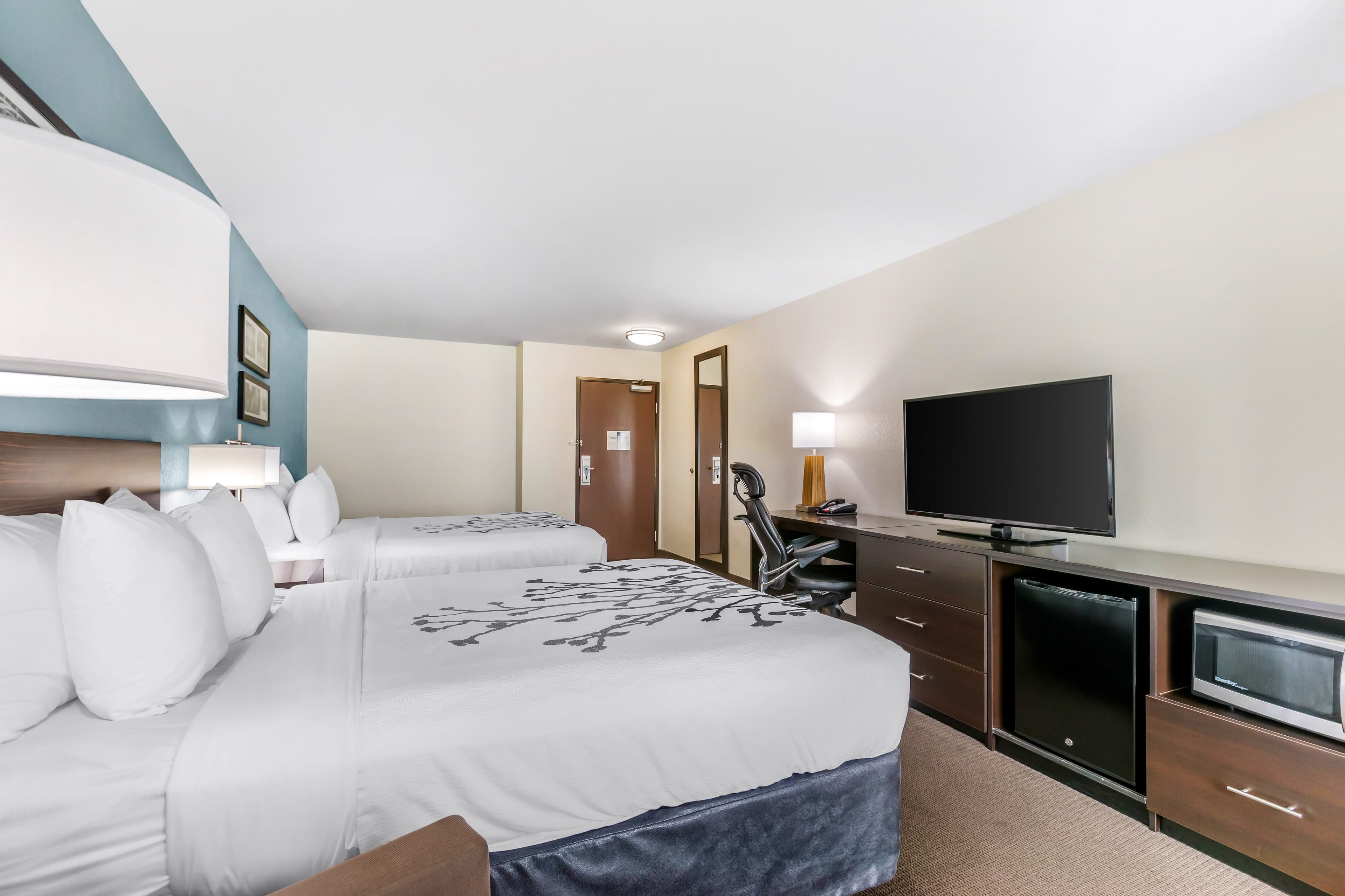 Sleep Inn & Suites Ames near ISU Campus — 9