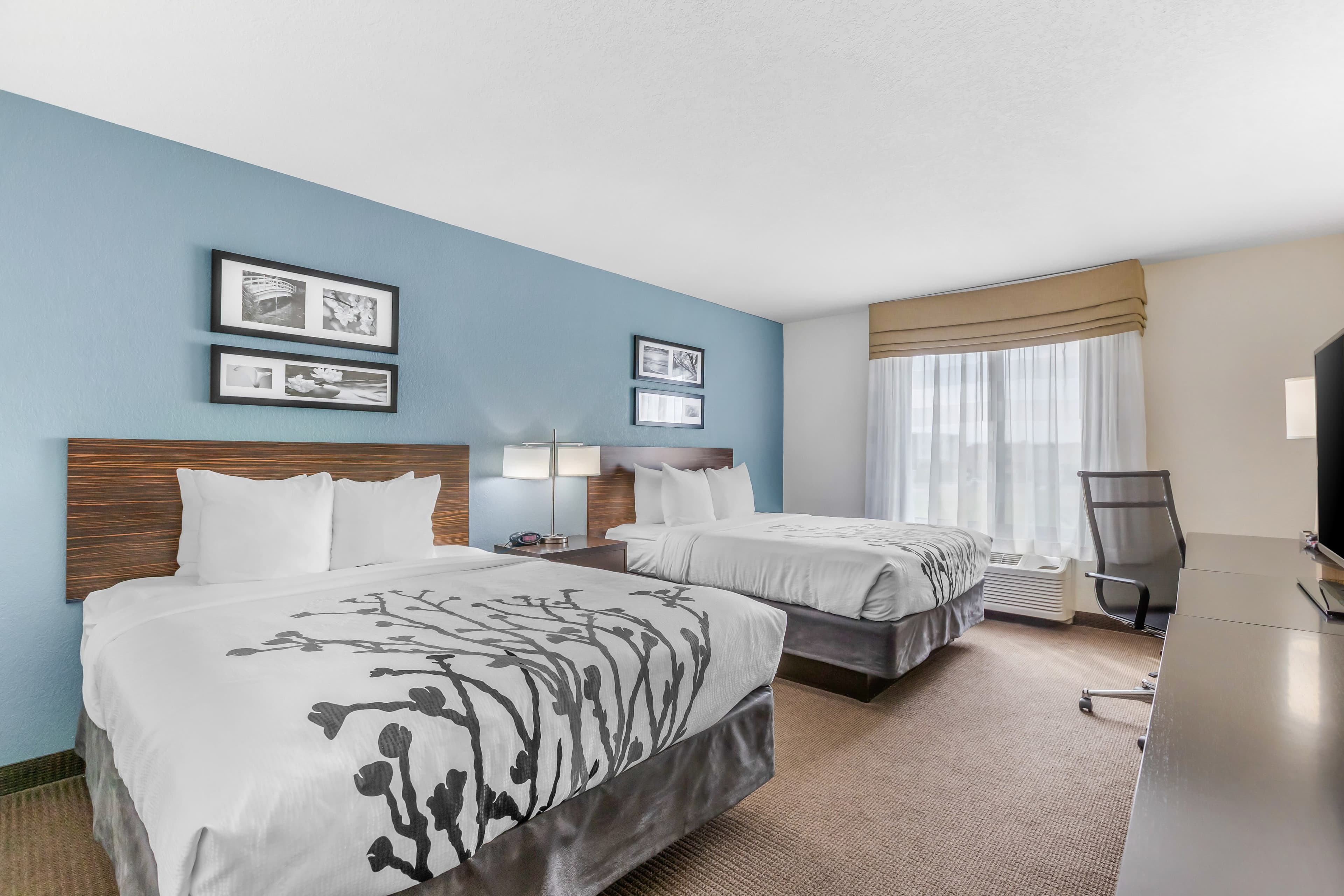 Sleep Inn & Suites Ames near ISU Campus — 15