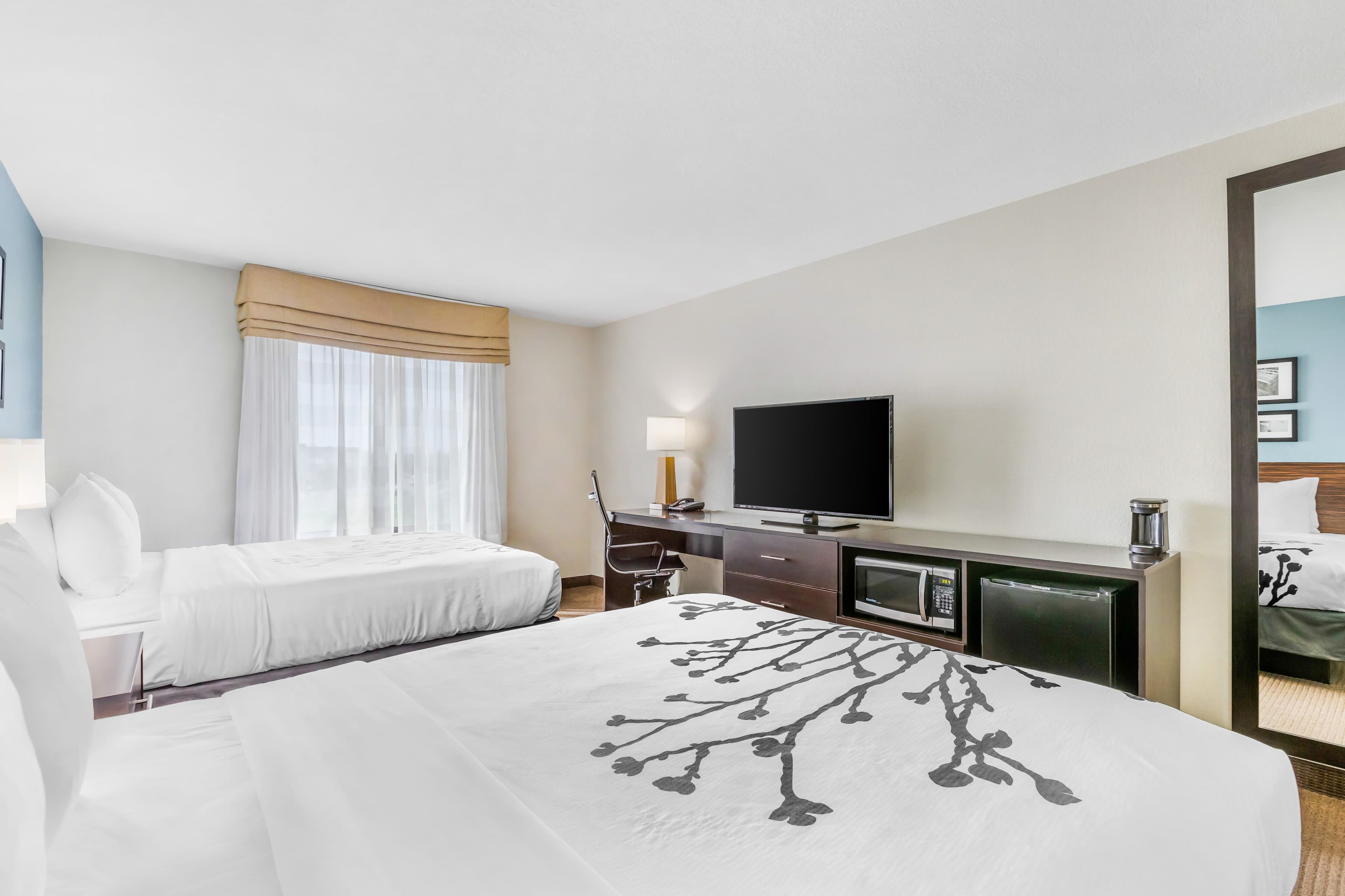 Sleep Inn & Suites Ames near ISU Campus — 16