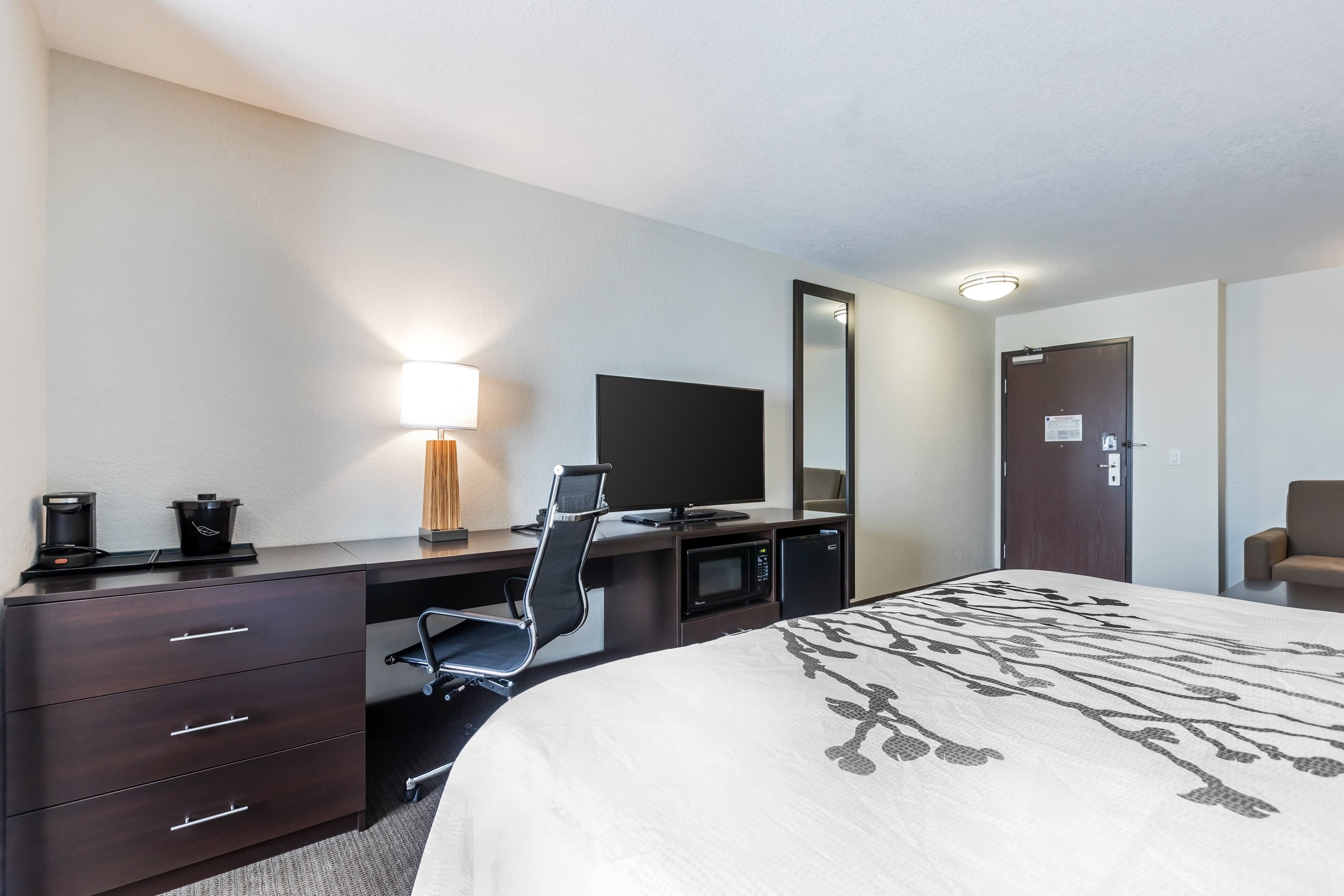 Sleep Inn & Suites West Des Moines near Jordan Creek — 18