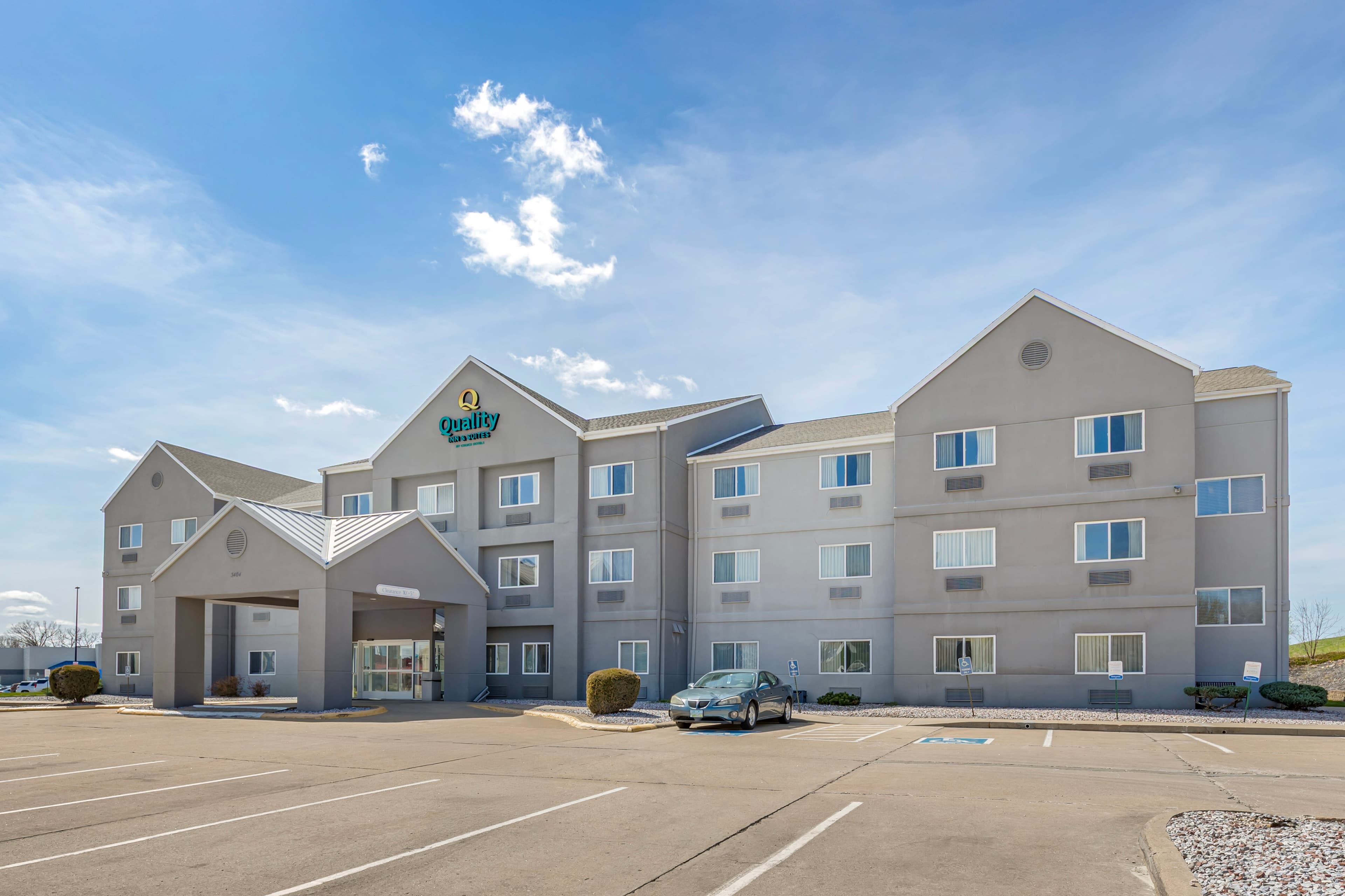 Quality Inn & Suites Keokuk North - Image 1