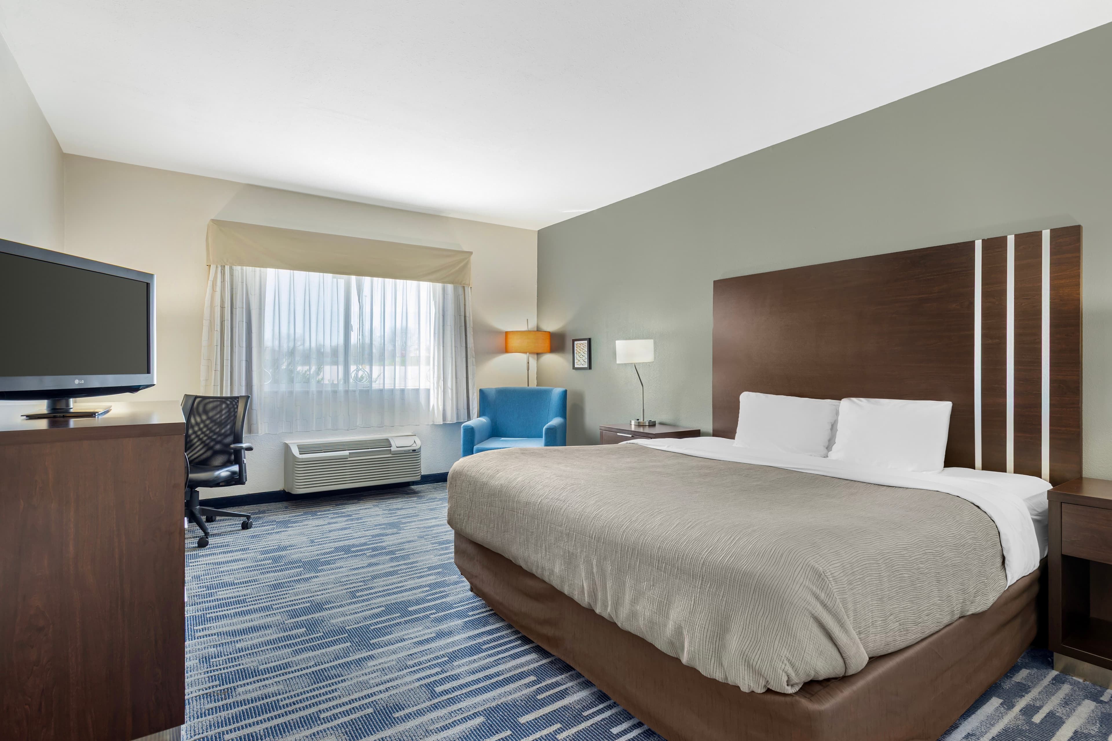 Quality Inn & Suites Keokuk North — 10