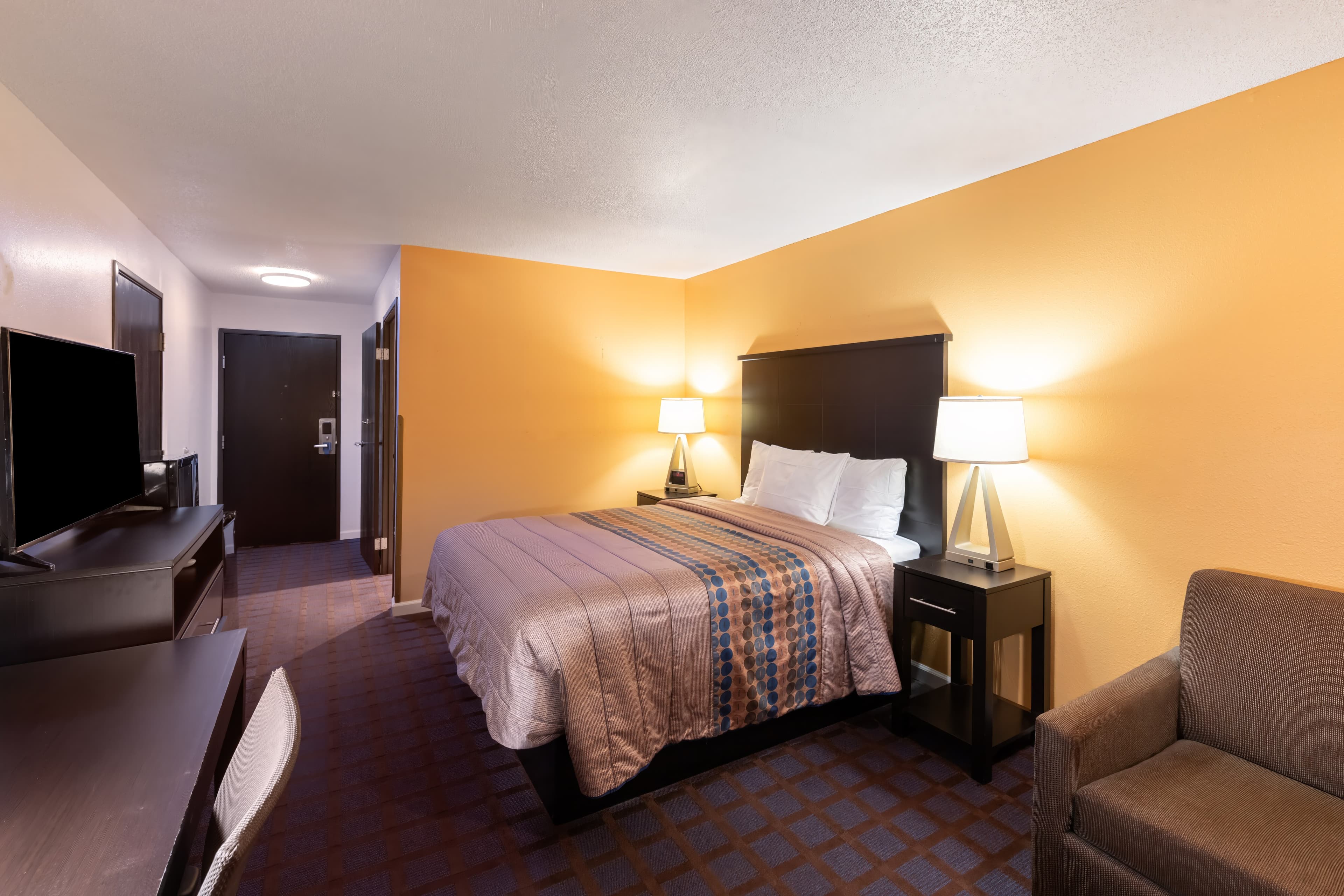 Rodeway Inn Red Oak - Image 3