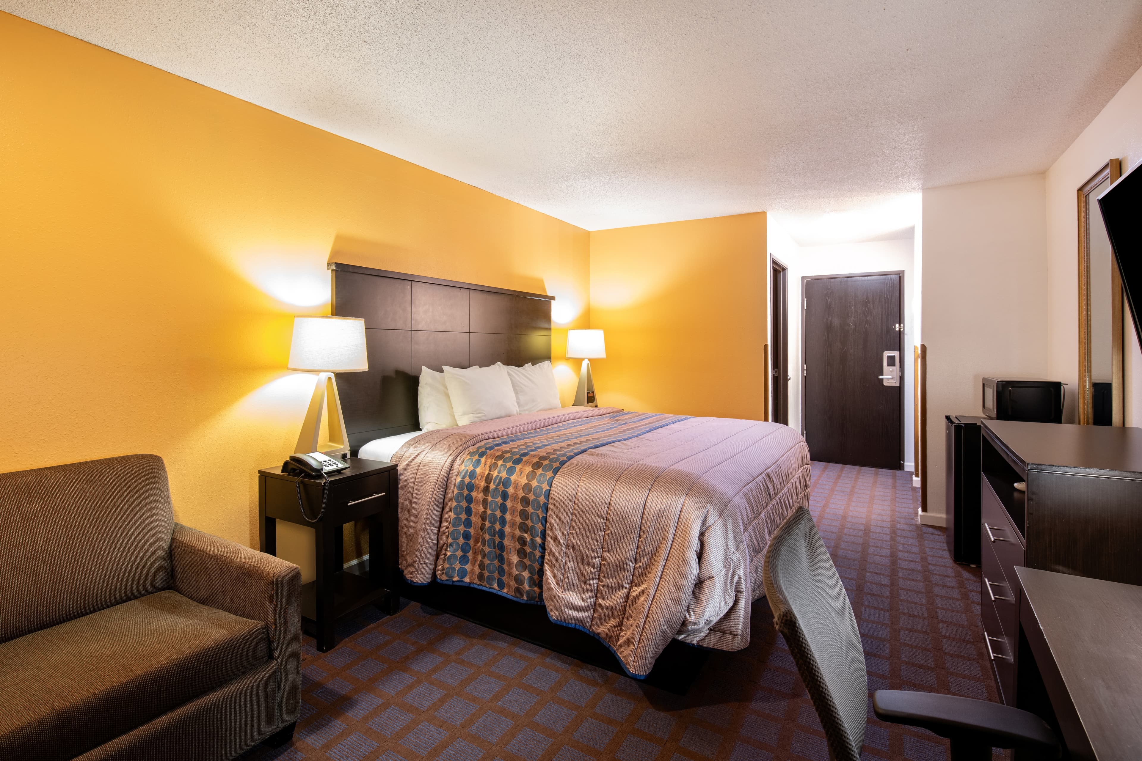 Rodeway Inn Red Oak — 7