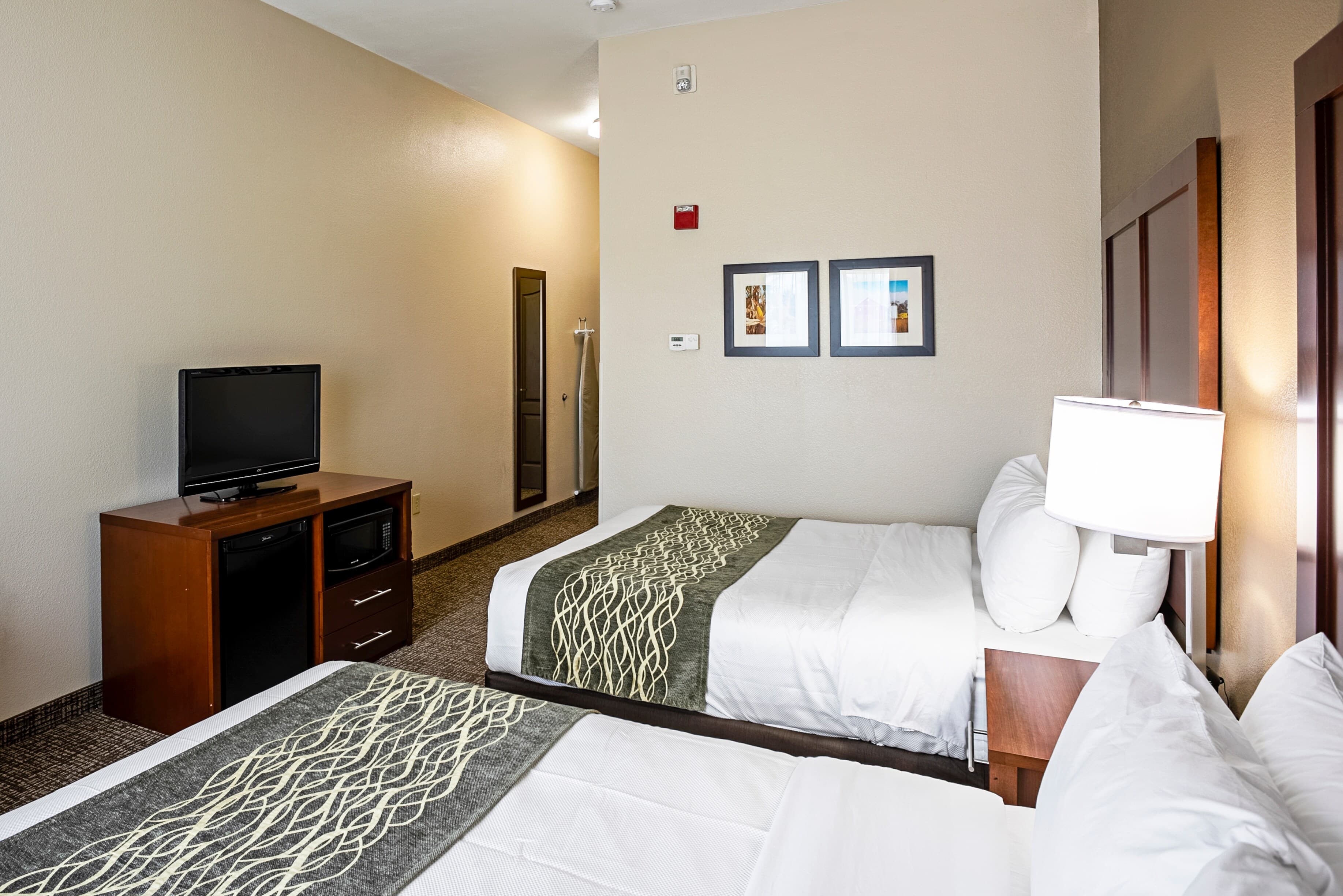 Comfort Inn & Suites Independence — 7