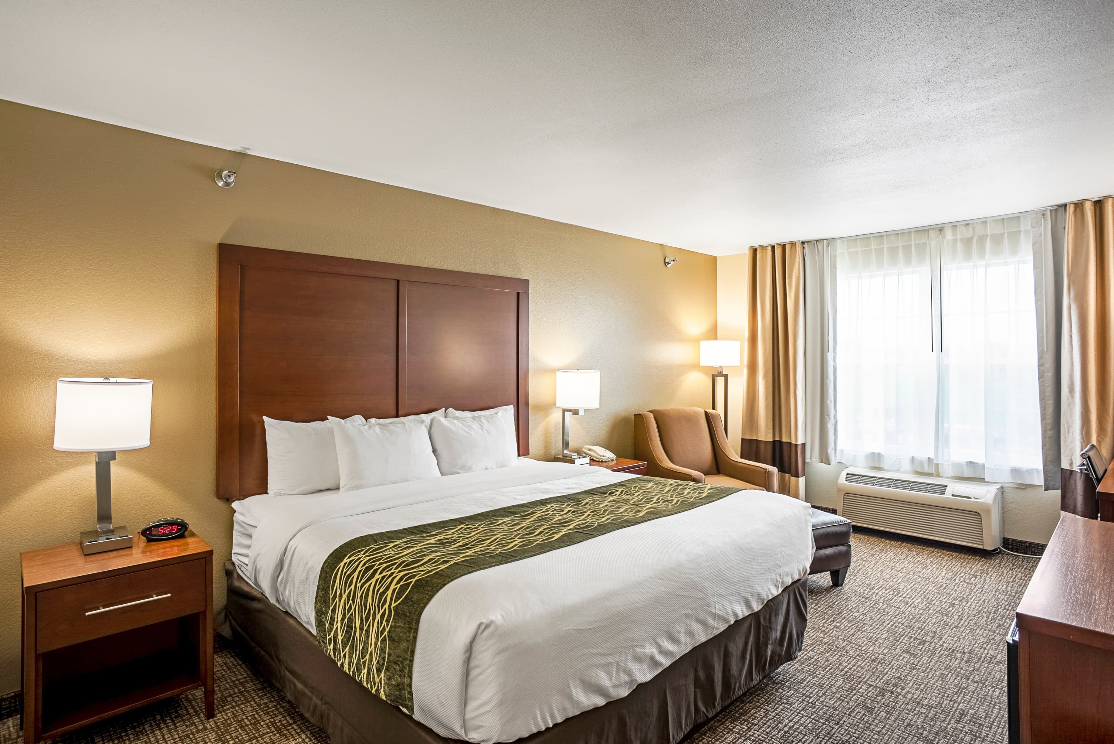 Comfort Inn & Suites Independence — 14