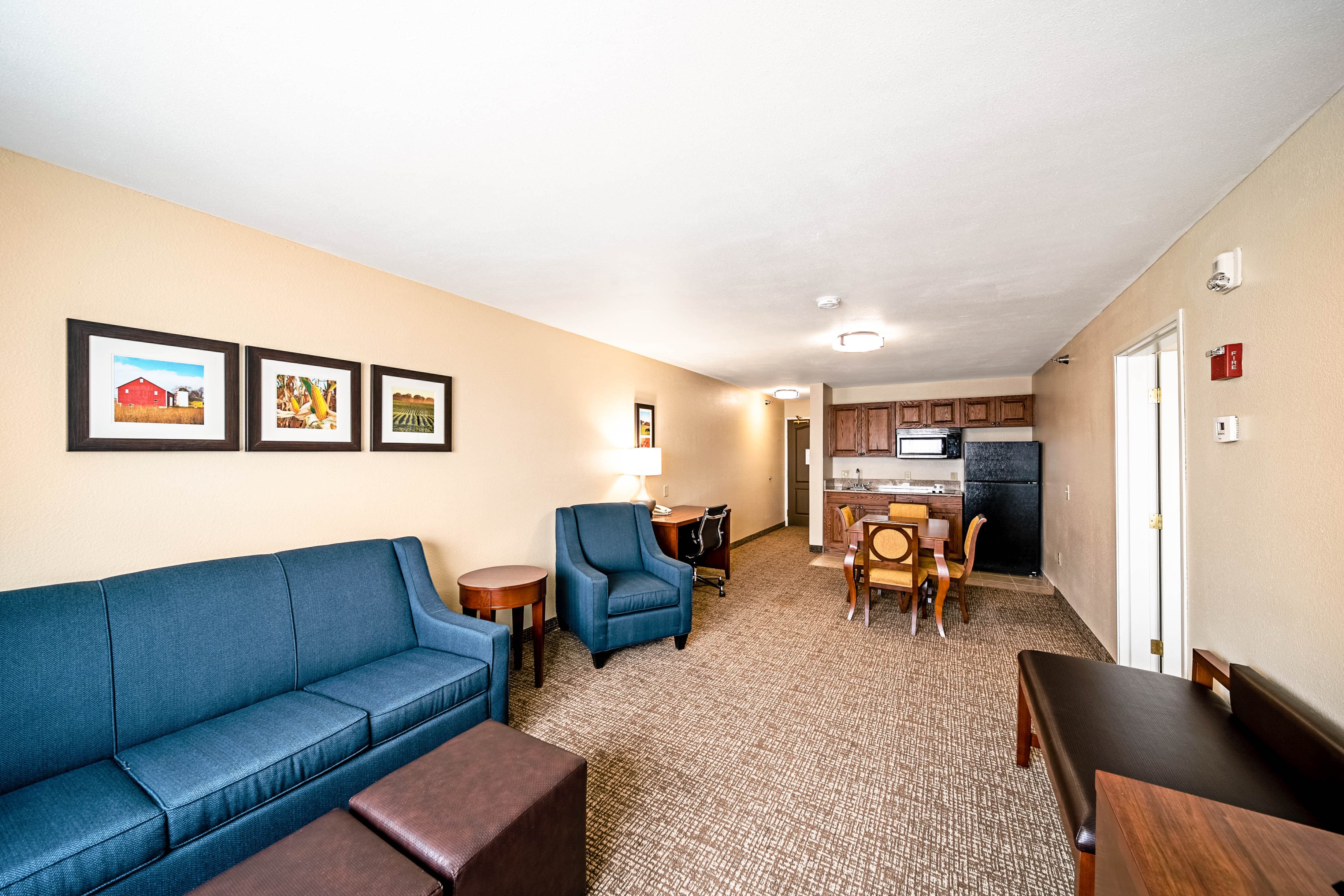 Comfort Inn & Suites Independence - Image 3