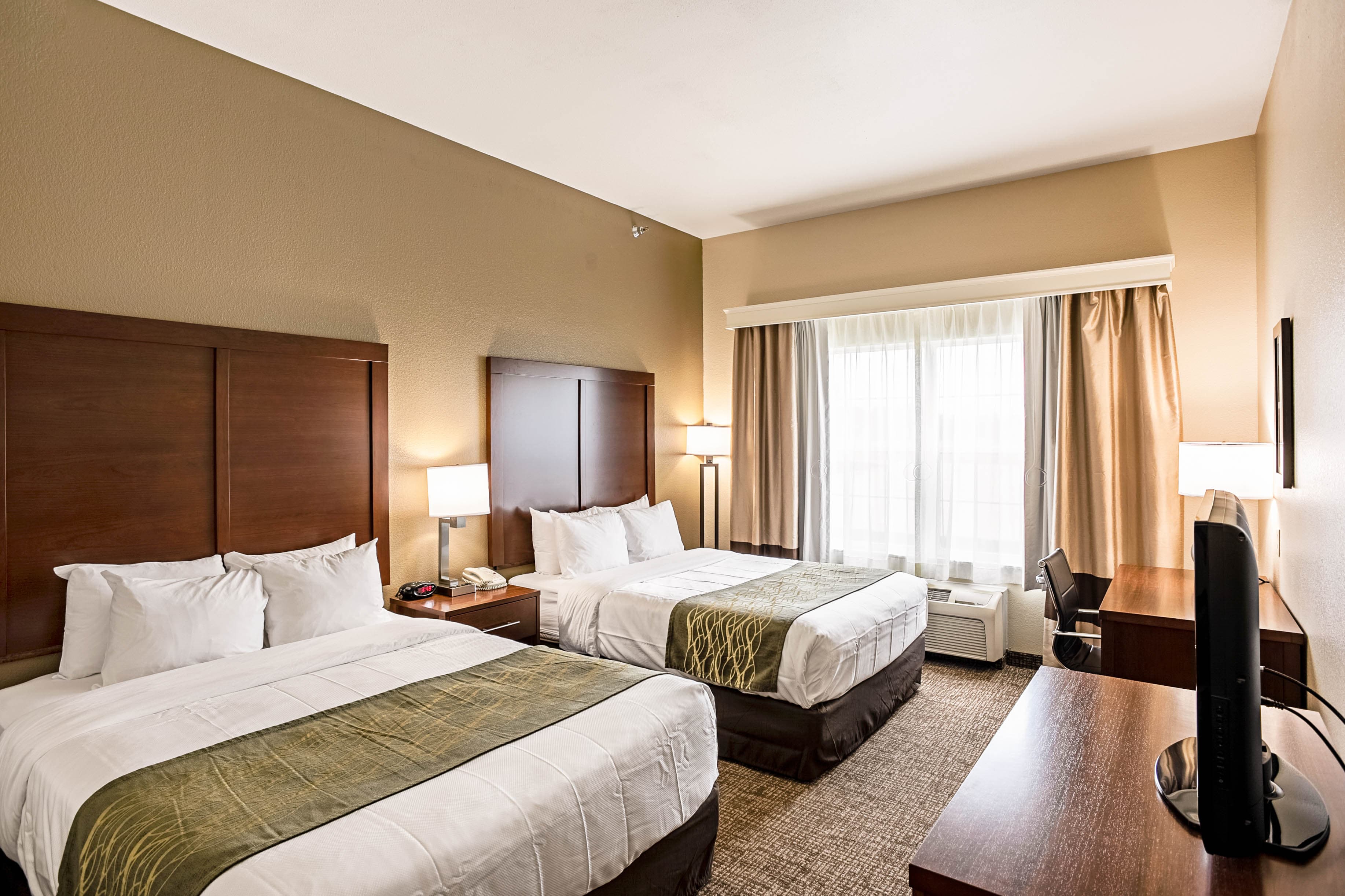 Comfort Inn & Suites Independence — 6