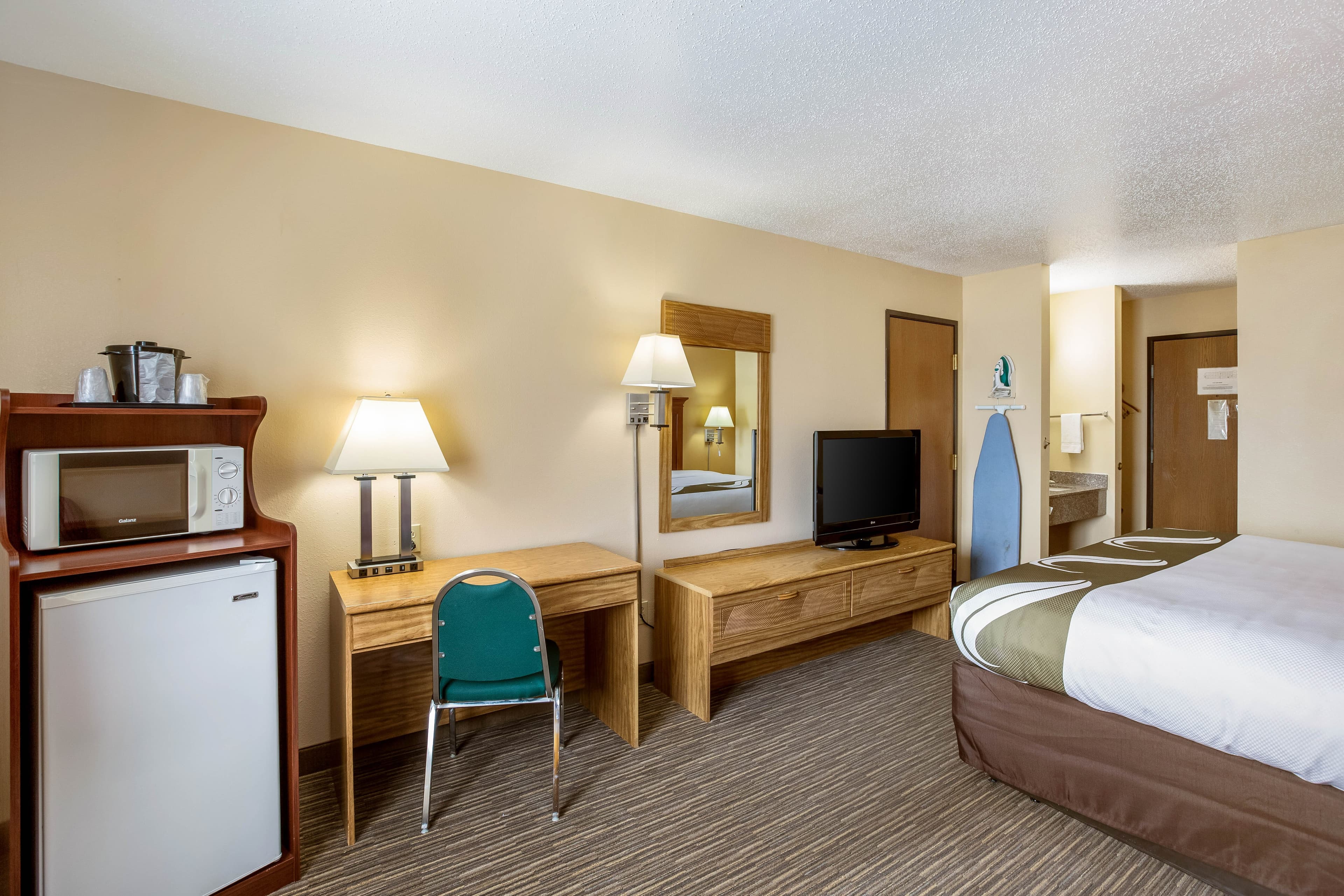 Quality Inn - Storm Lake - Image 3