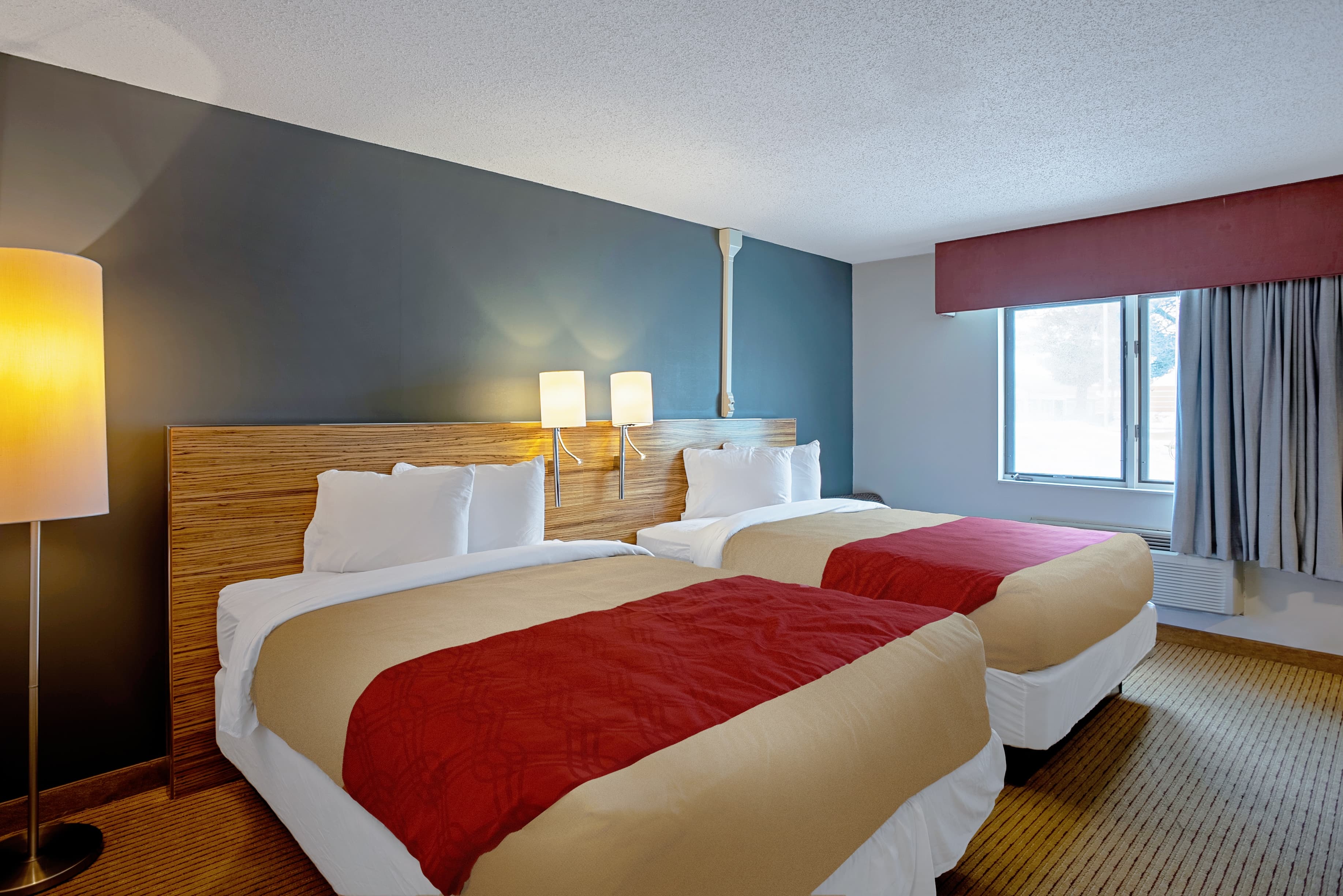 Quality Inn Frontier at U.S. Hwy 30 — 11