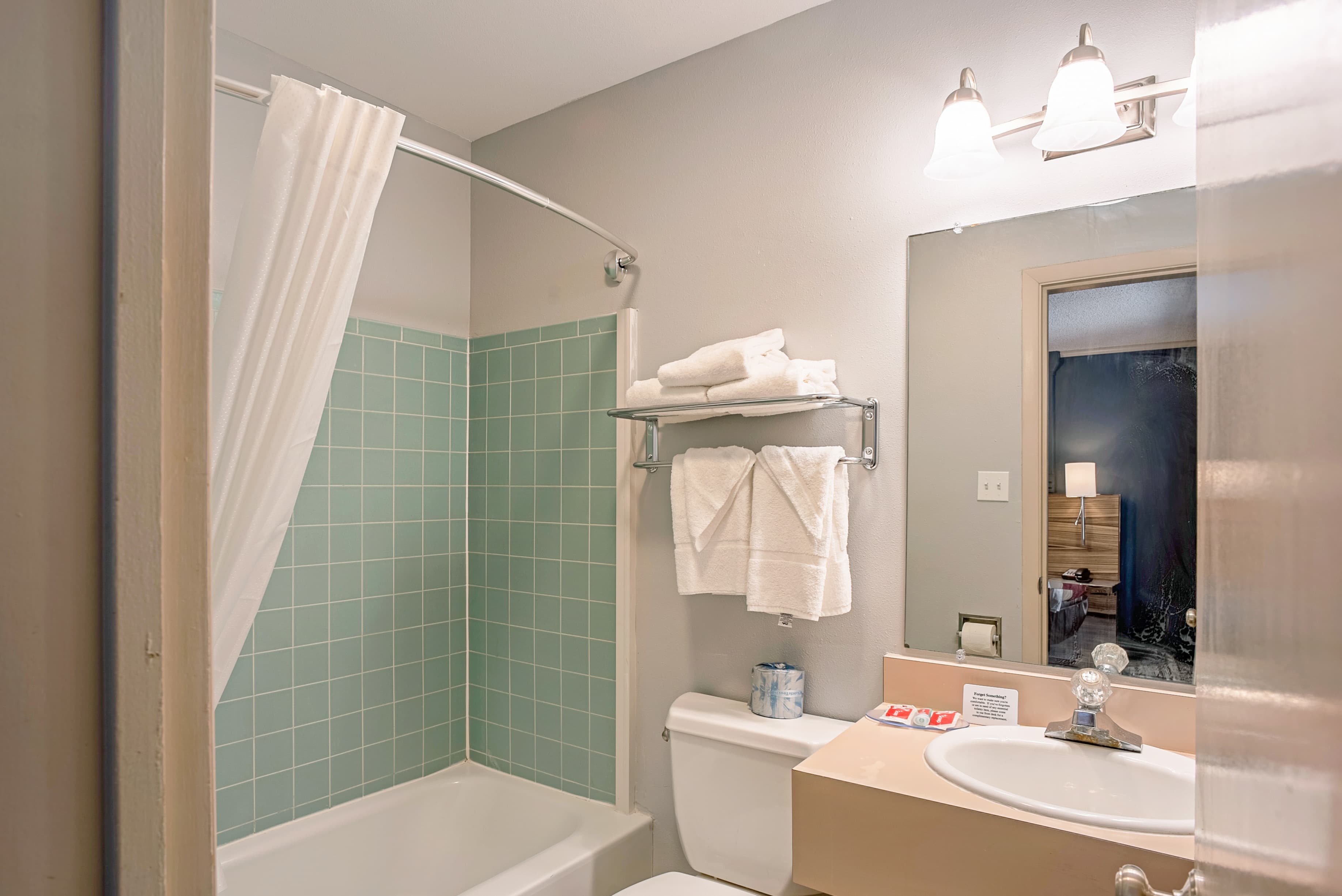 Quality Inn Frontier at U.S. Hwy 30 — 18