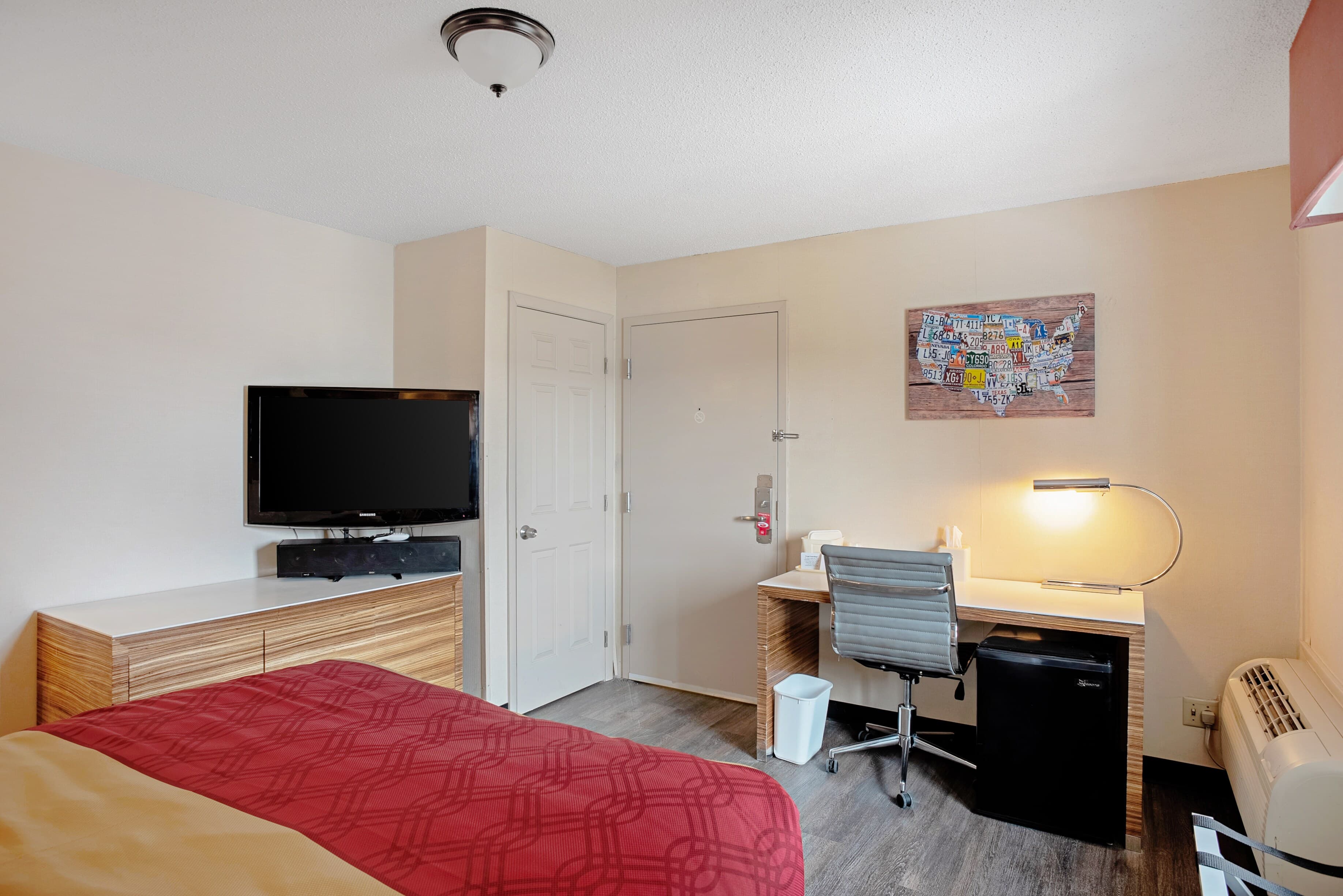 Quality Inn Frontier at U.S. Hwy 30 — 19
