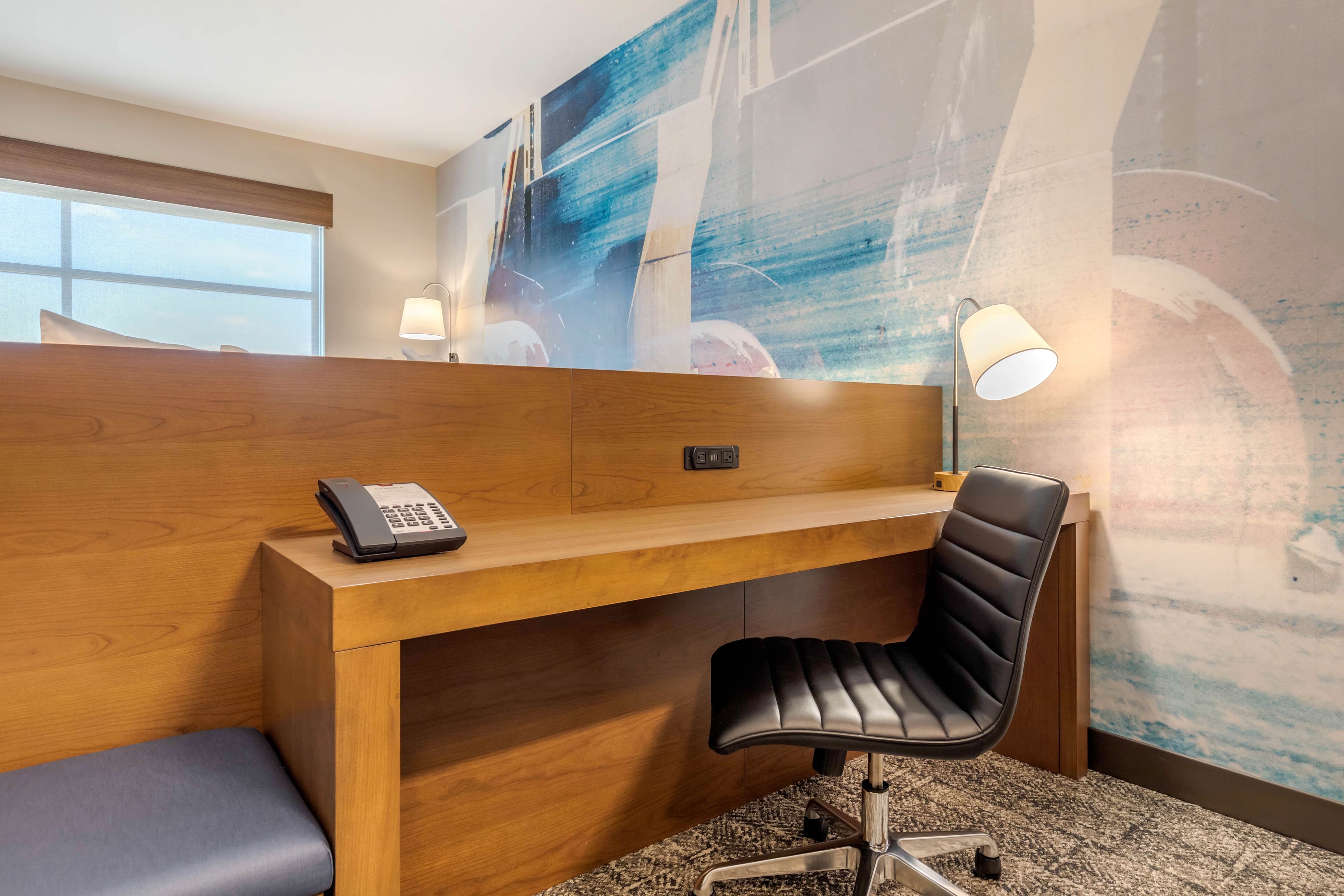 Cambria Hotel Davenport Quad Cities - Image 5