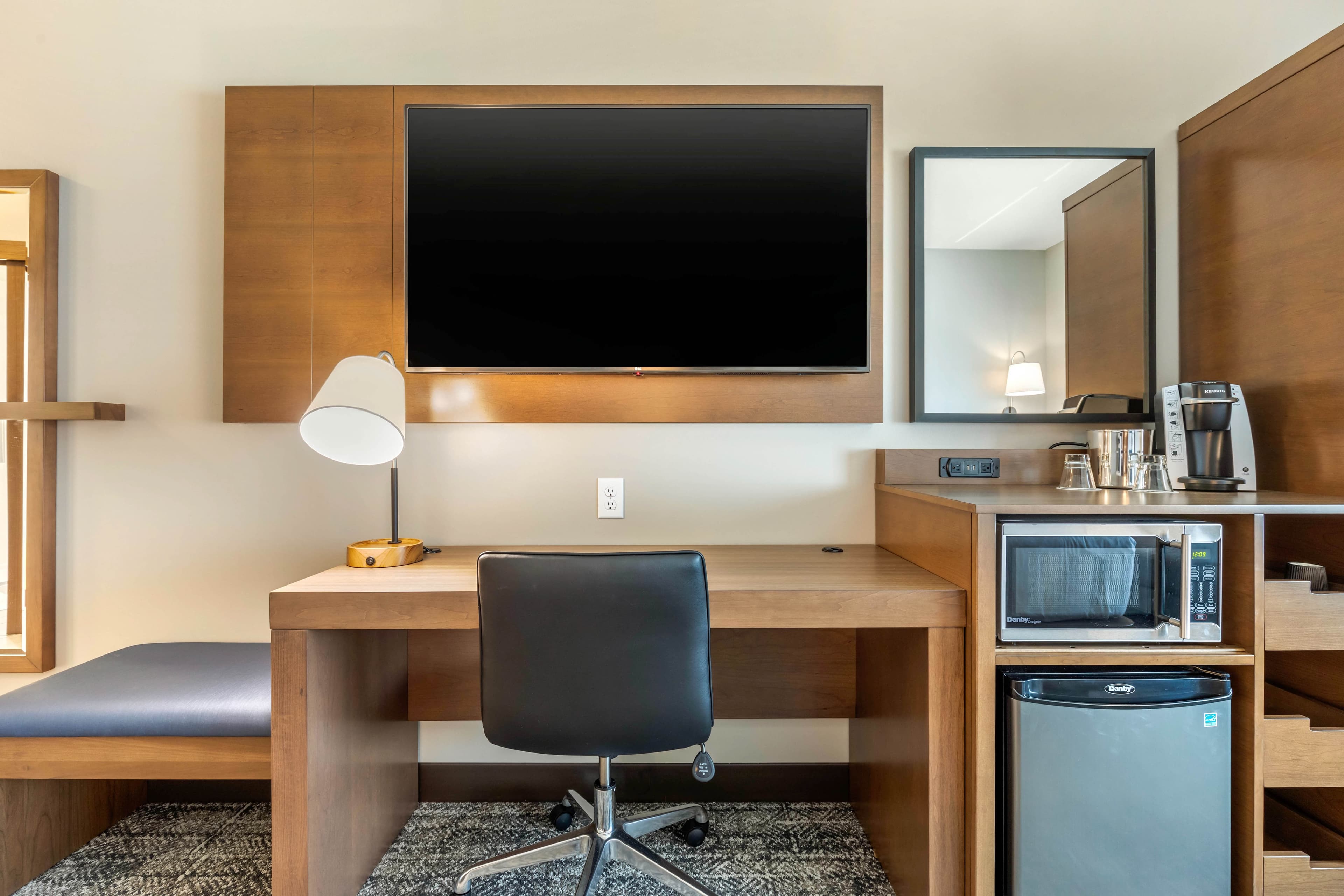 Cambria Hotel Davenport Quad Cities — 10