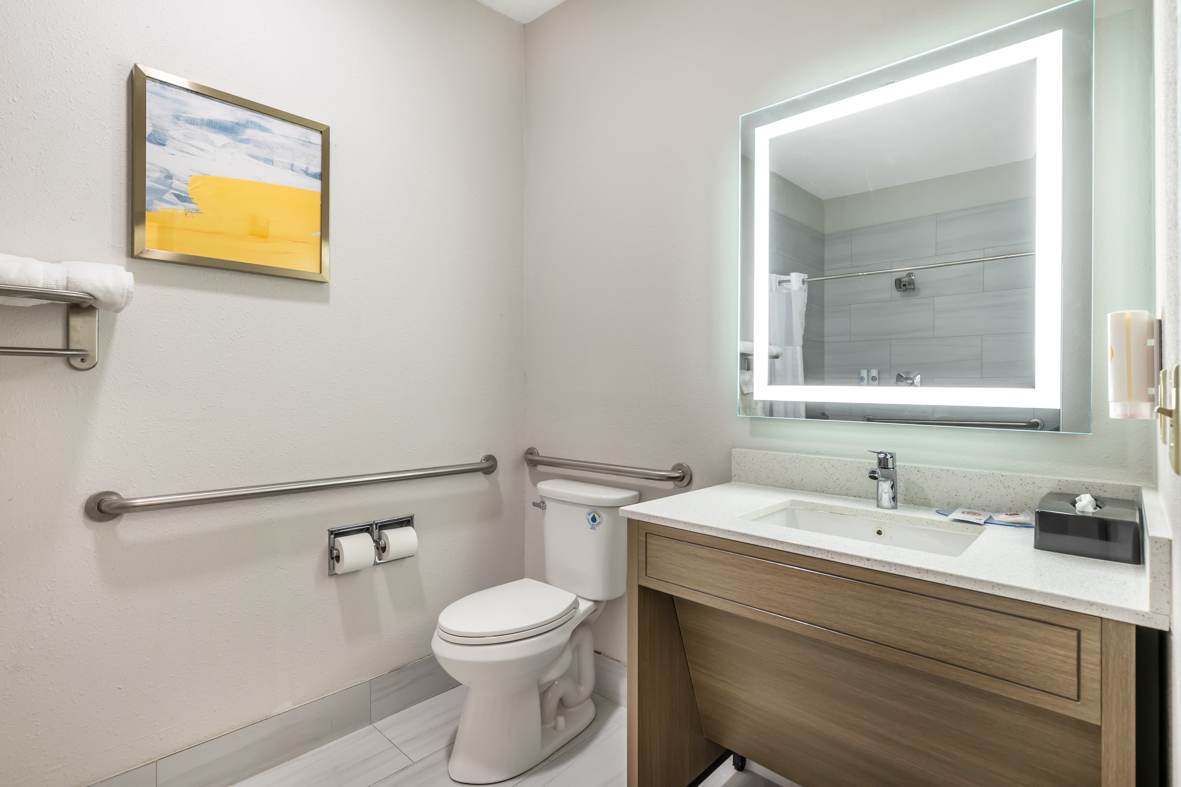 Comfort Inn Davenport East - Bettendorf — 10
