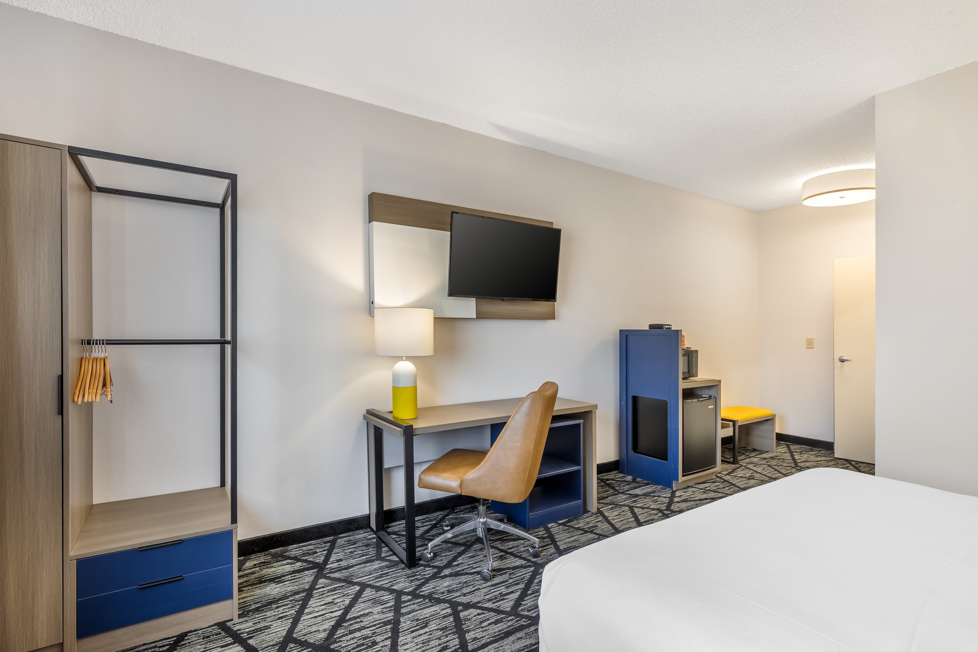 Comfort Inn Davenport East - Bettendorf - Image 5