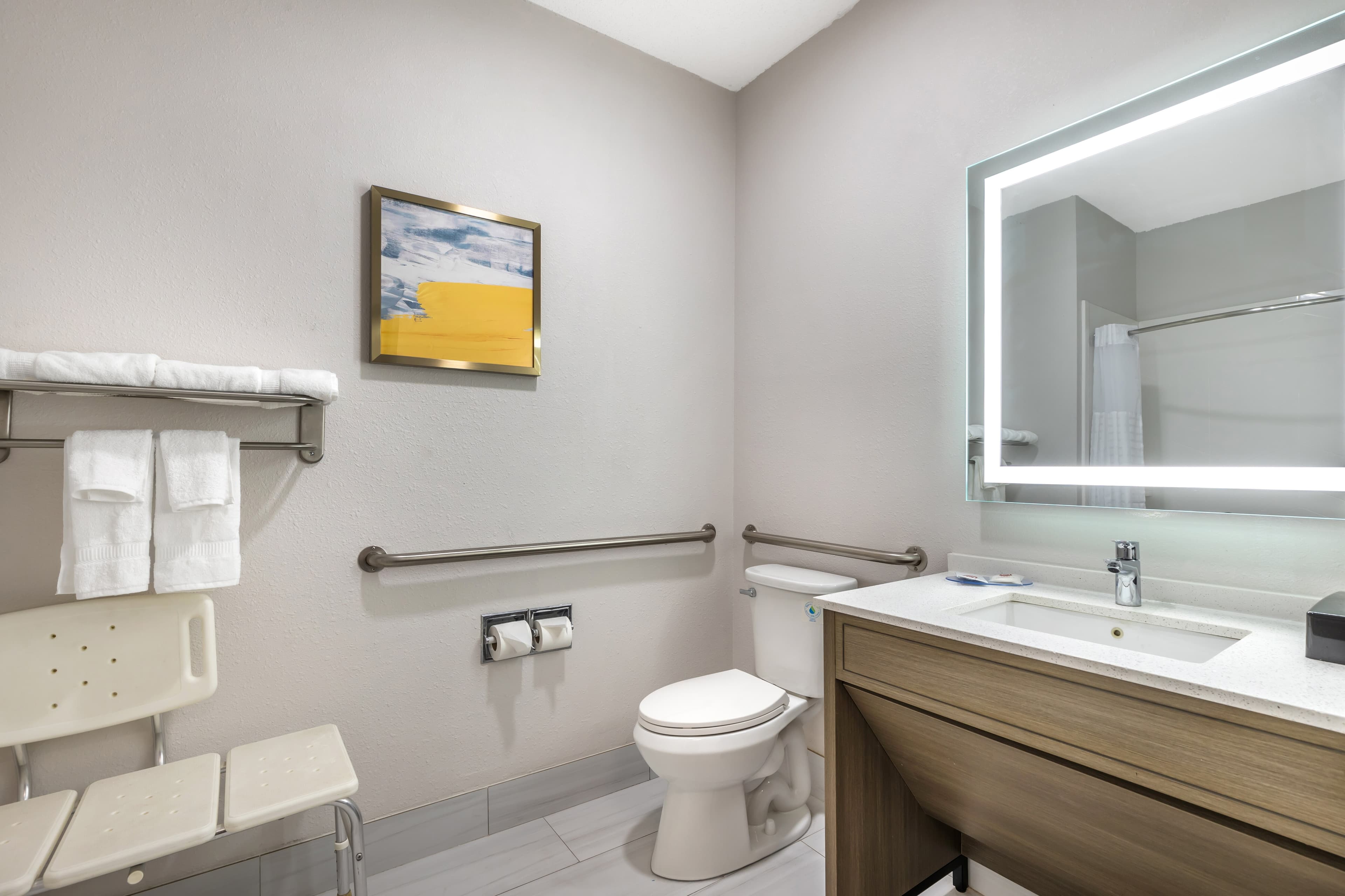 Comfort Inn Davenport East - Bettendorf — 6